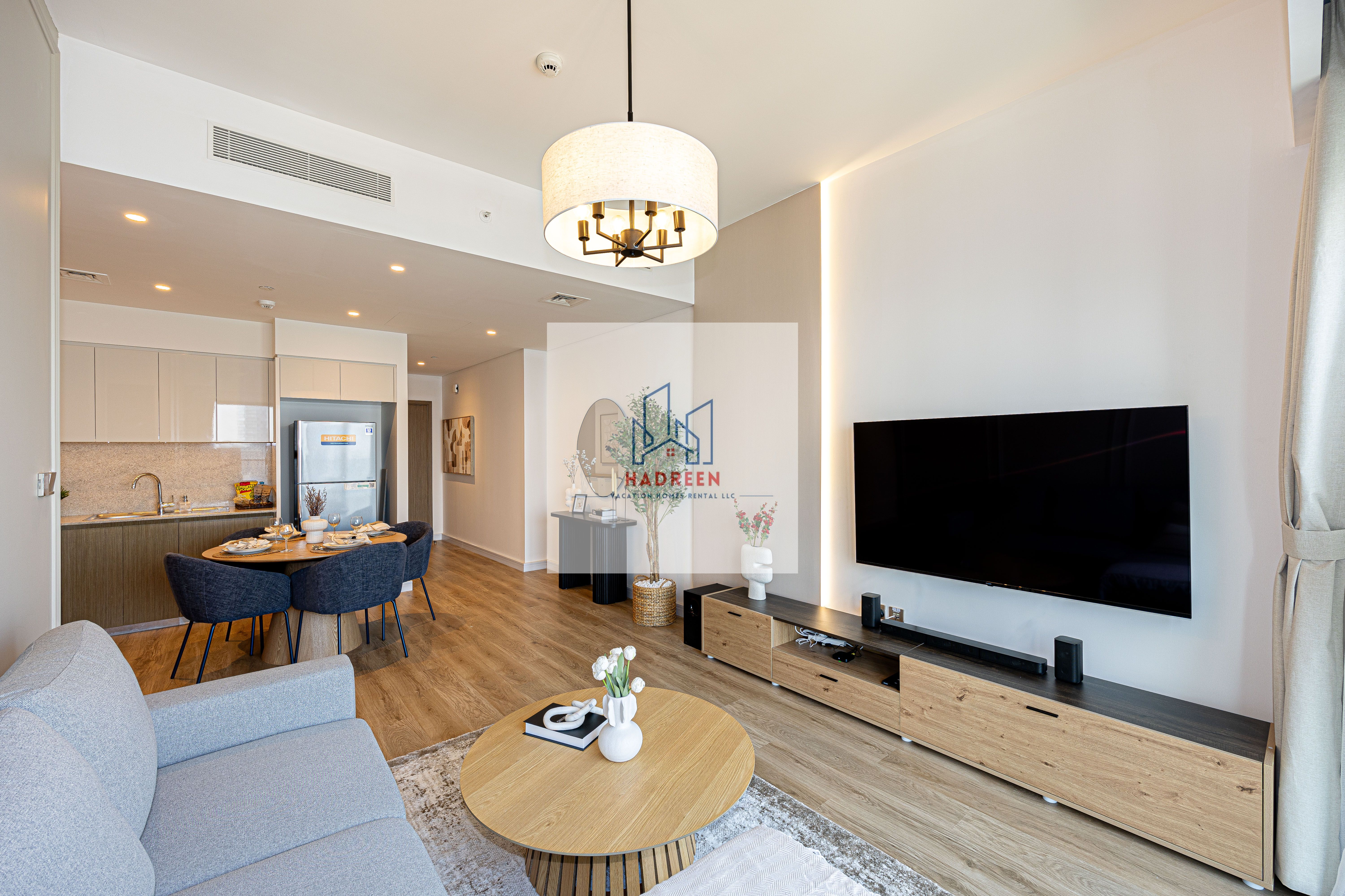 LUXURY 2BR,5 MIN WALK TO DUBAI MALL,NEAR BURJ KHALIFA