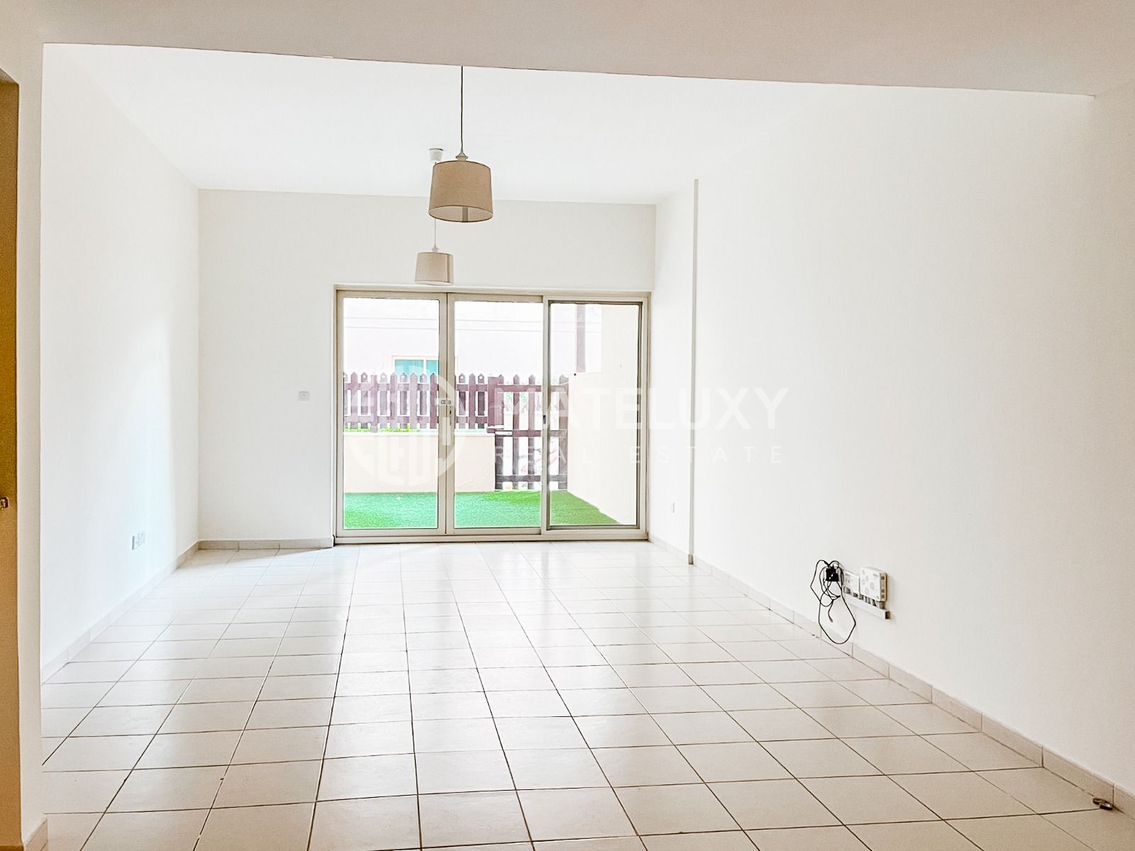 apartment card
