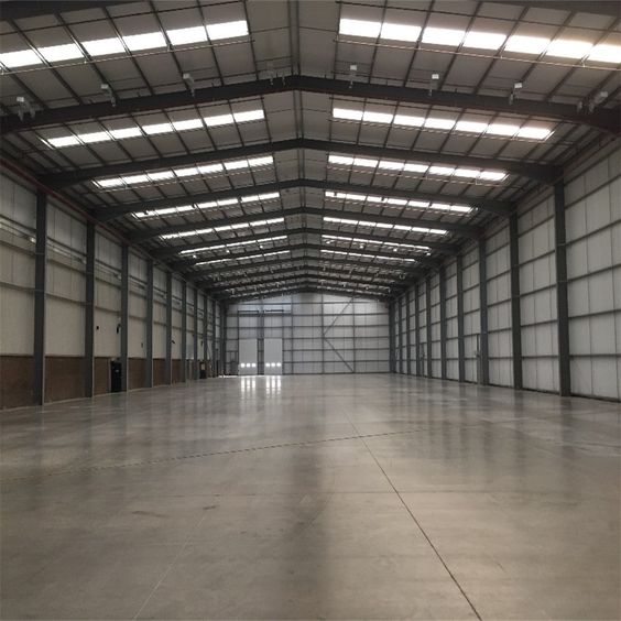 WARHOUSE SPACIOUSLY WELL BUILT - 1800 SQ. FEET - AL SAJJA INDUSTRIAL AREA - RENT AED 90000/- PA
