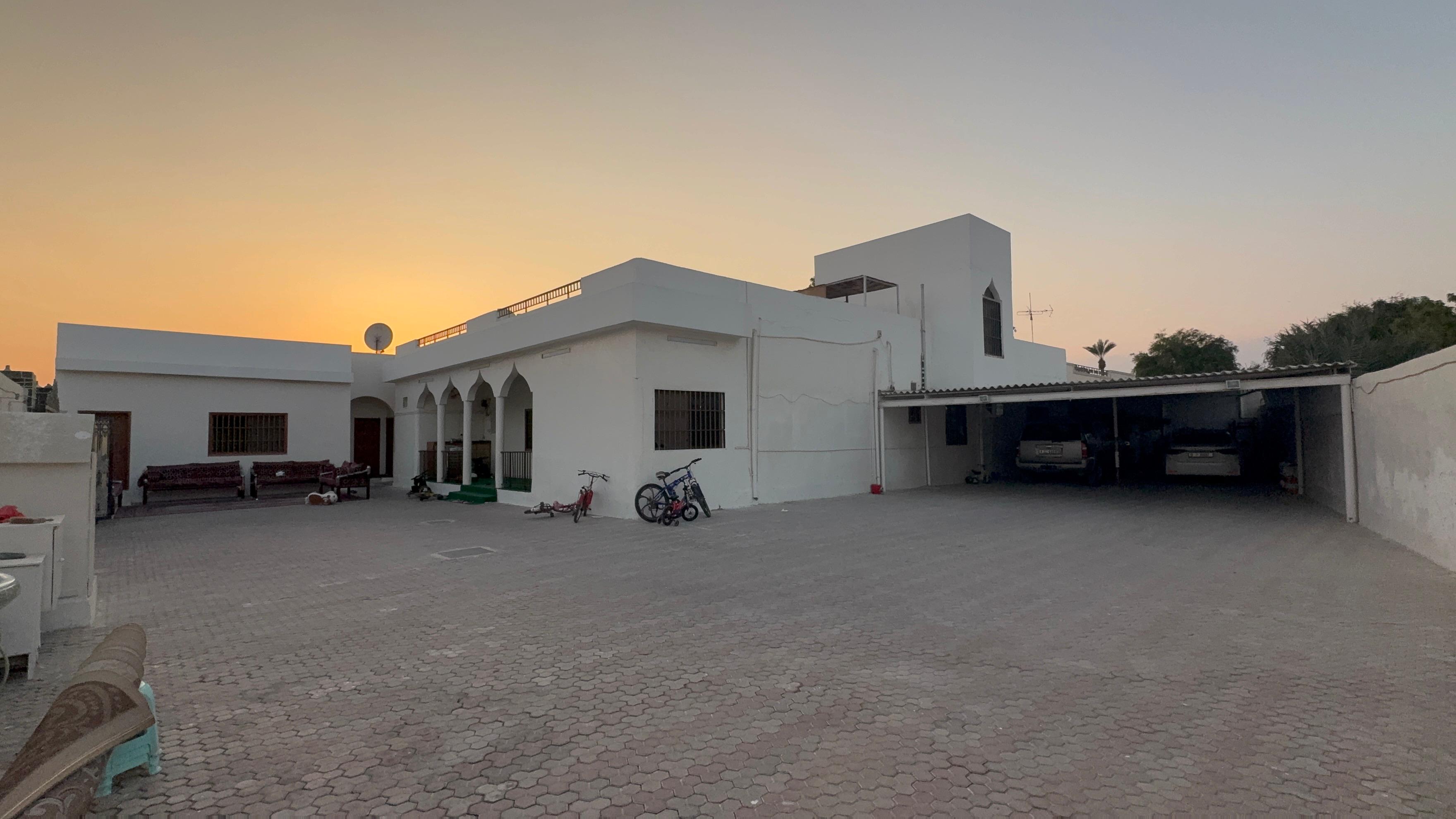 For sale villa in Sharjah Umm Khanoor area
