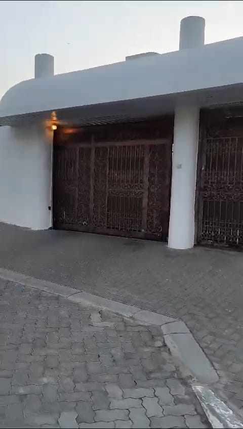 House for sale in Sharjah, Al Khazamiah area