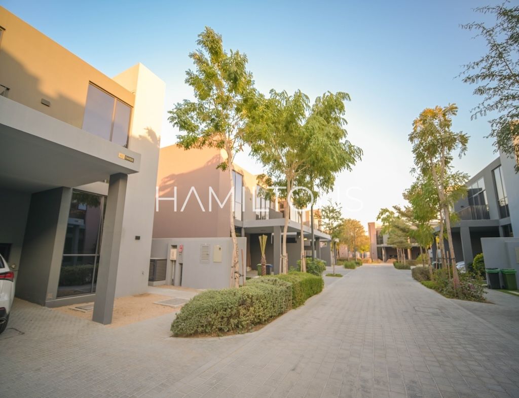 Private Pool Villa | Secure Community | Resale
