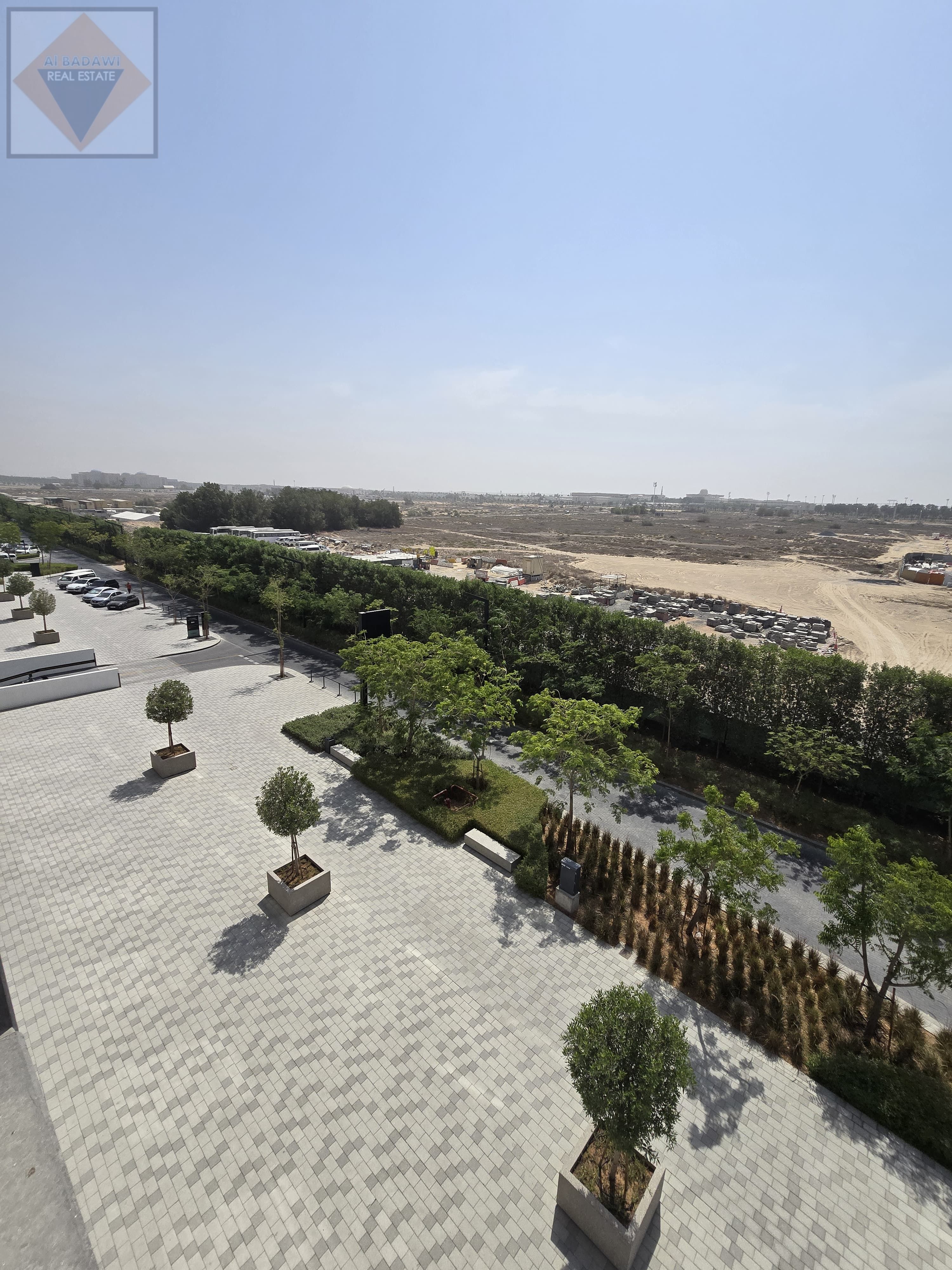 Grand 2-Bedroom Apartment with XL Balcony Views