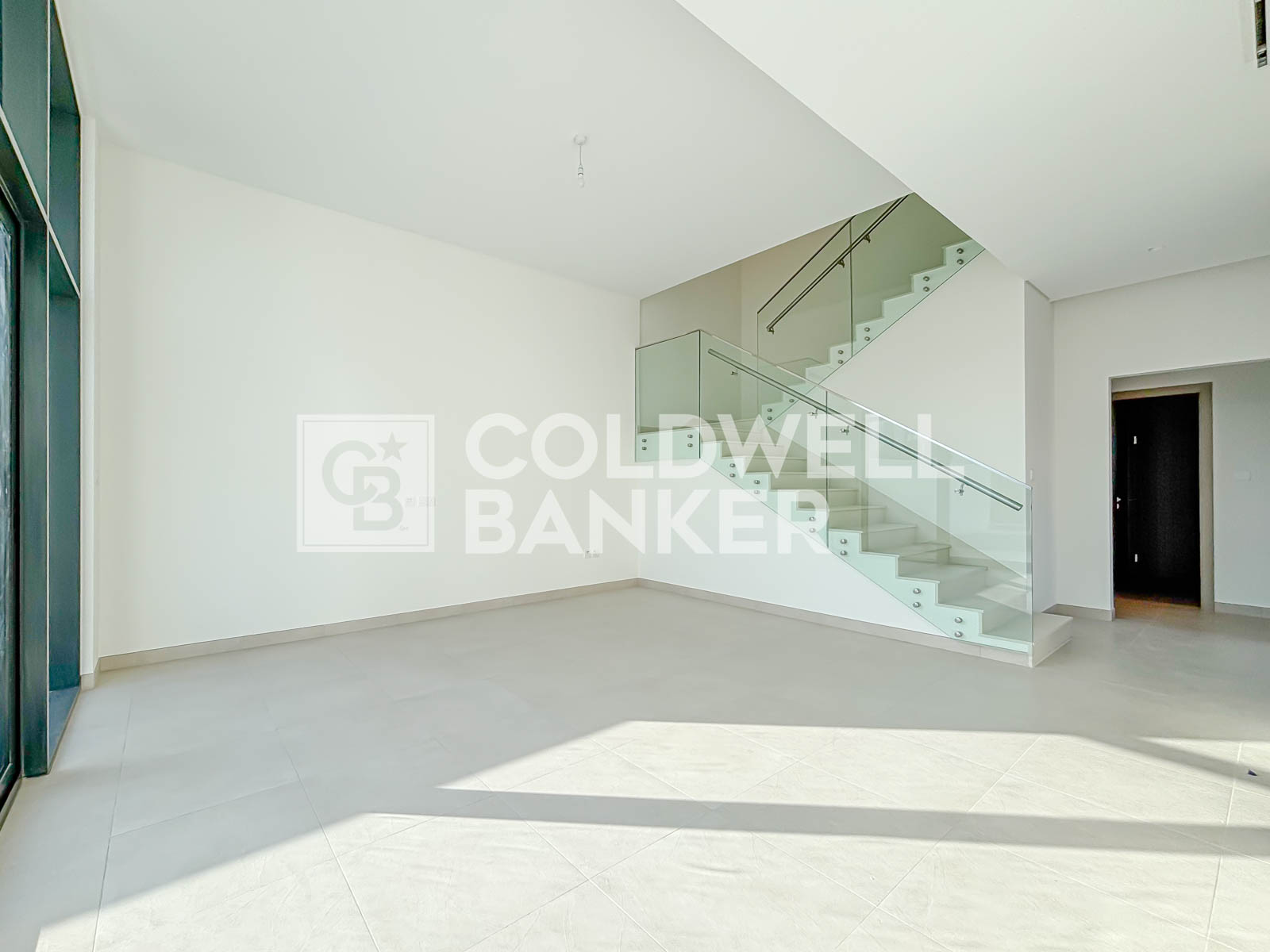 Close to Central Park | Landscaped | Corner Unit