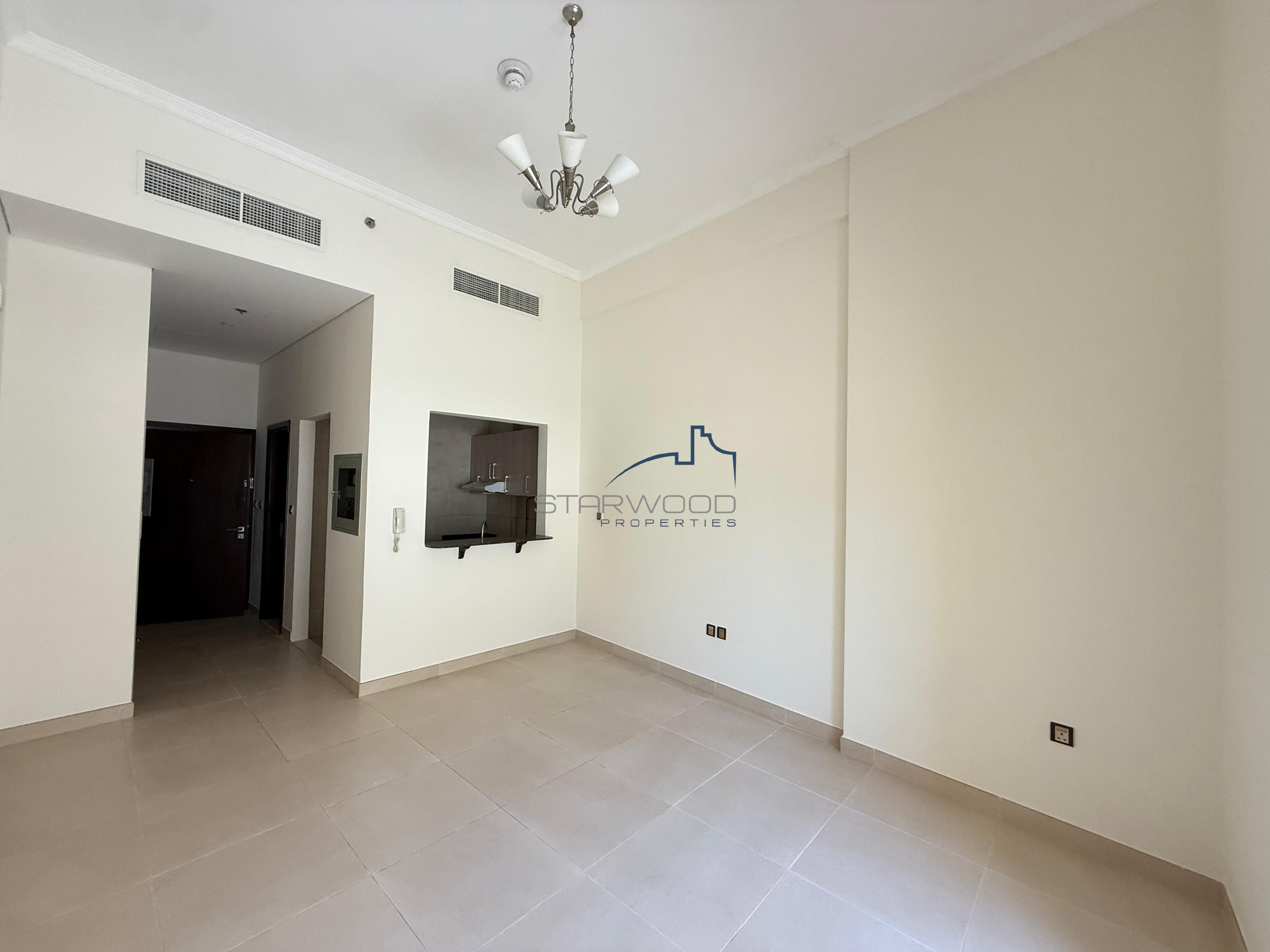Spacious Studio / Great Deal / View Now