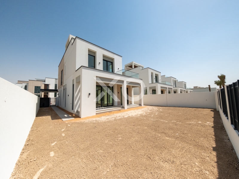 Backing park | Brand new | Keys in hand