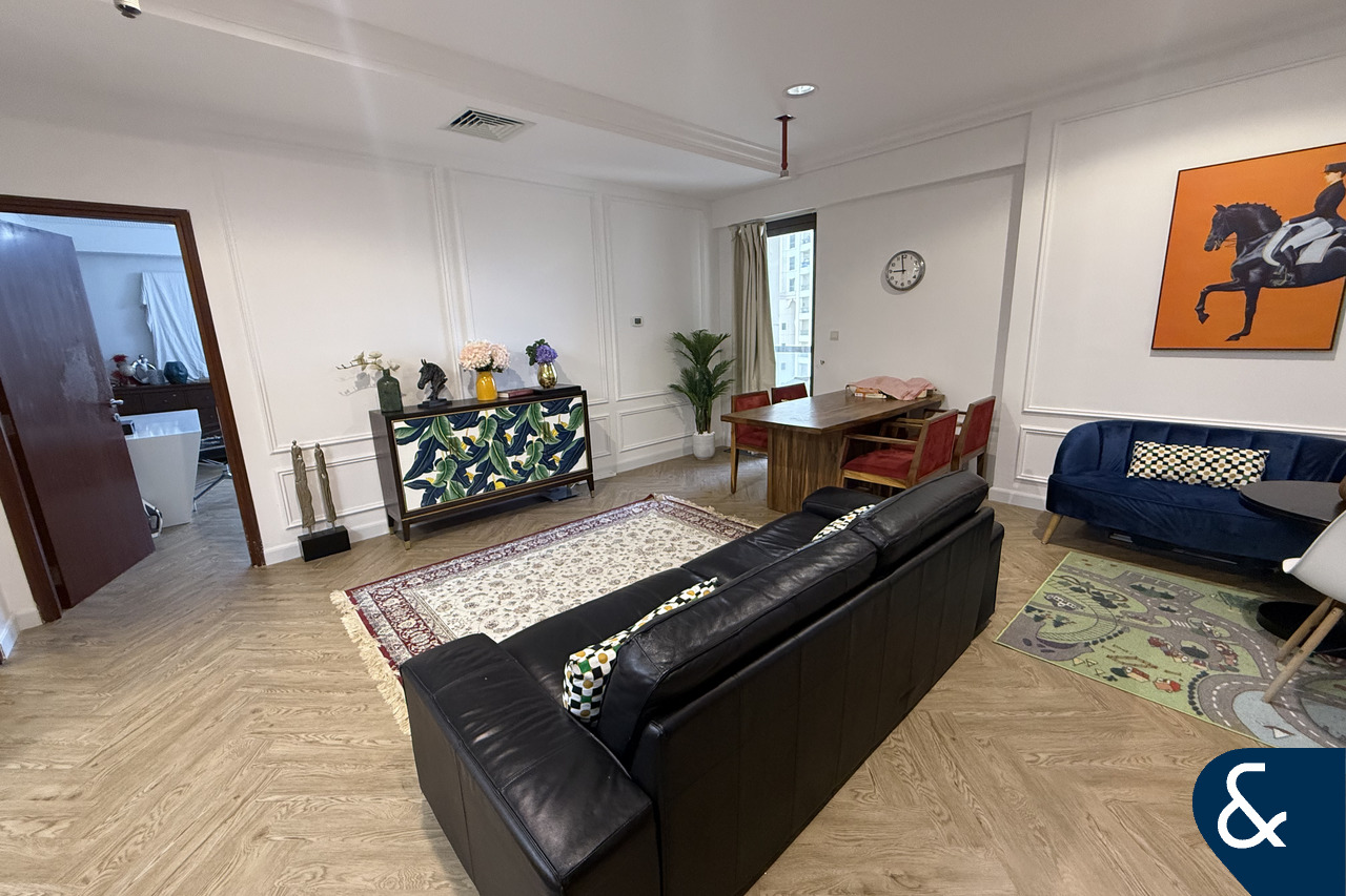 apartment card