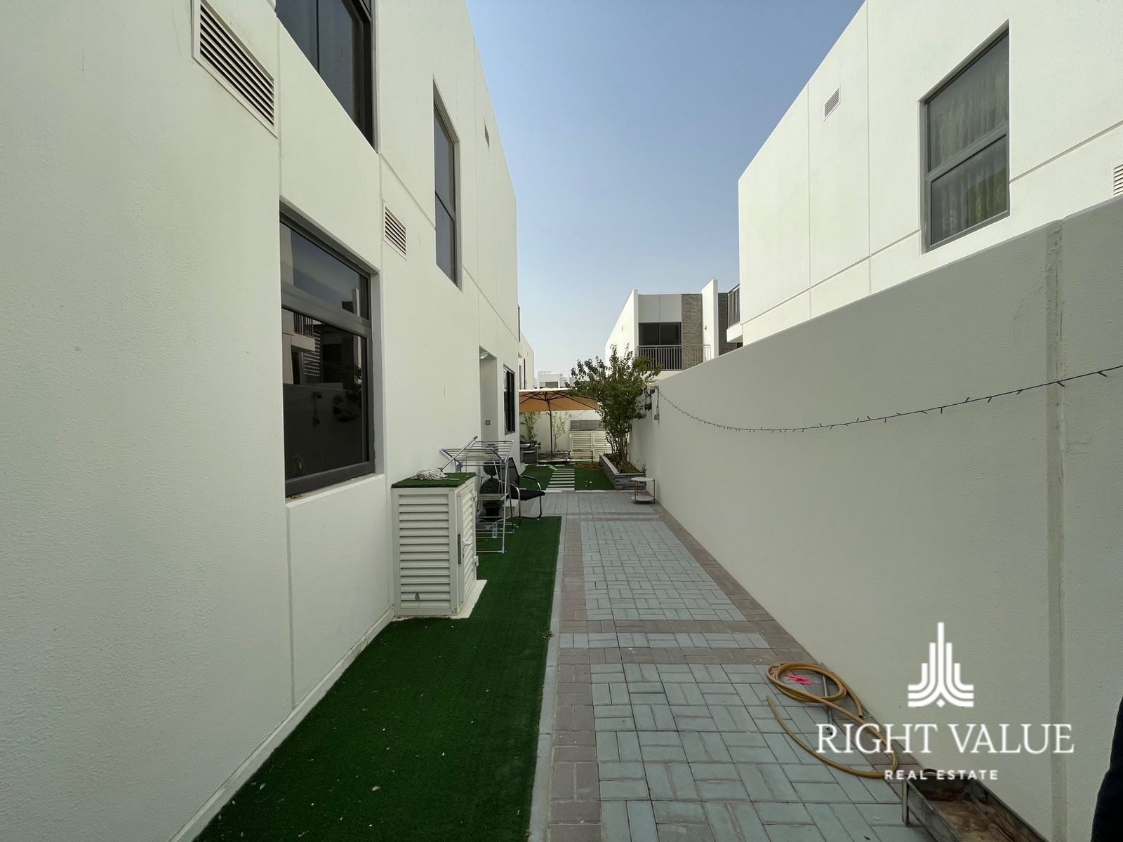 Primrose 3 BR Townhouse in Damac Hills 2