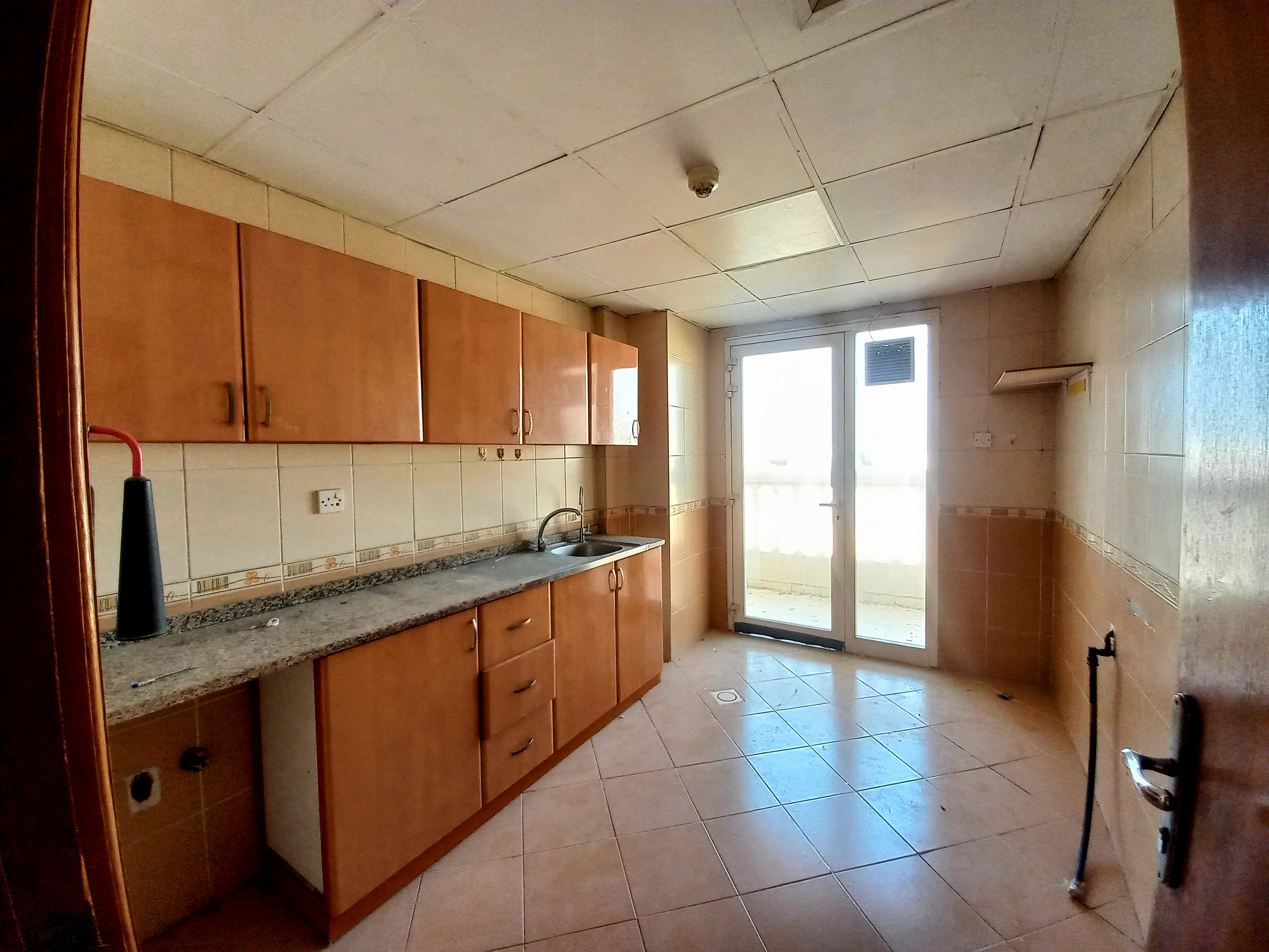 Family 1Bhk Apartment Only 36k with 2 washroom Balcony in Muwalieh