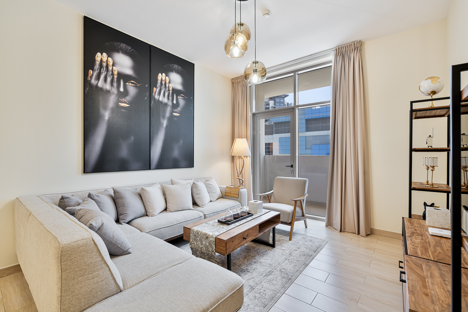 Modern 2BR w/ Private Terrace, Pool and Gym Access | Furnished | Flexible term