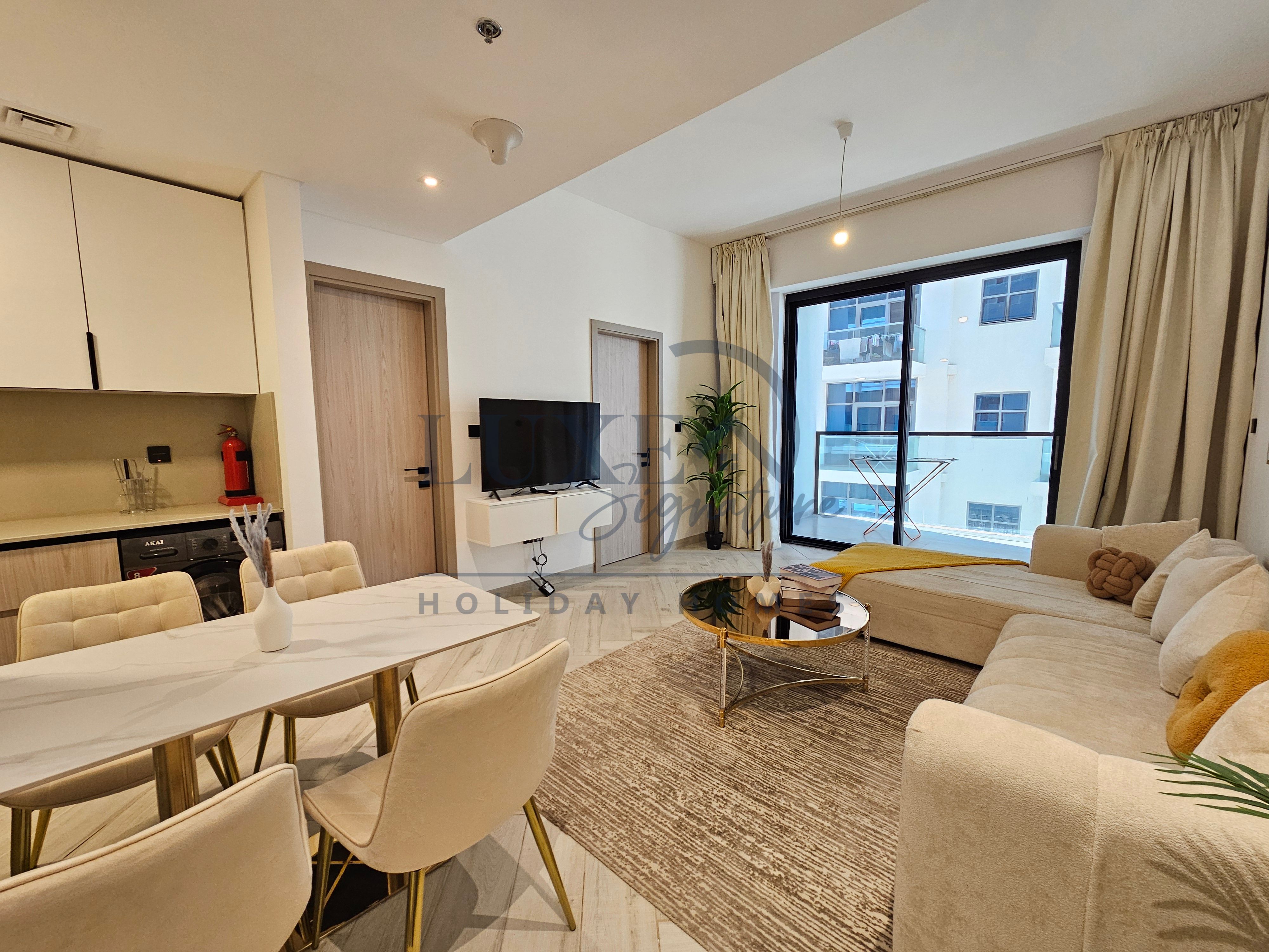SPACIOUS 1BHK || LAVIOUSHLY FURNISHED || READY TO MOVE IN