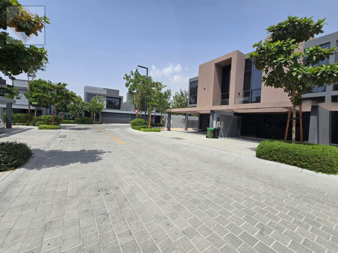 Luxury Living: Huge 2BR Townhouse with Private Garden & 2 Balconies