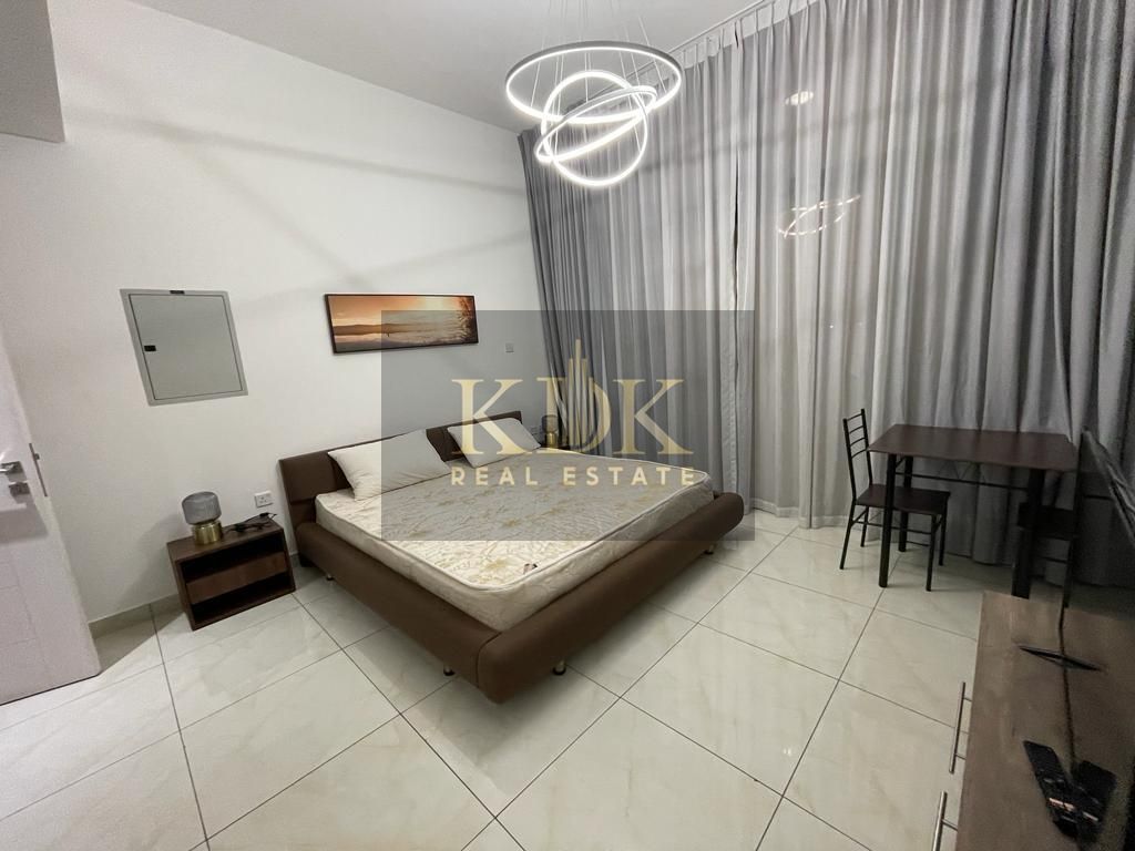 apartment card