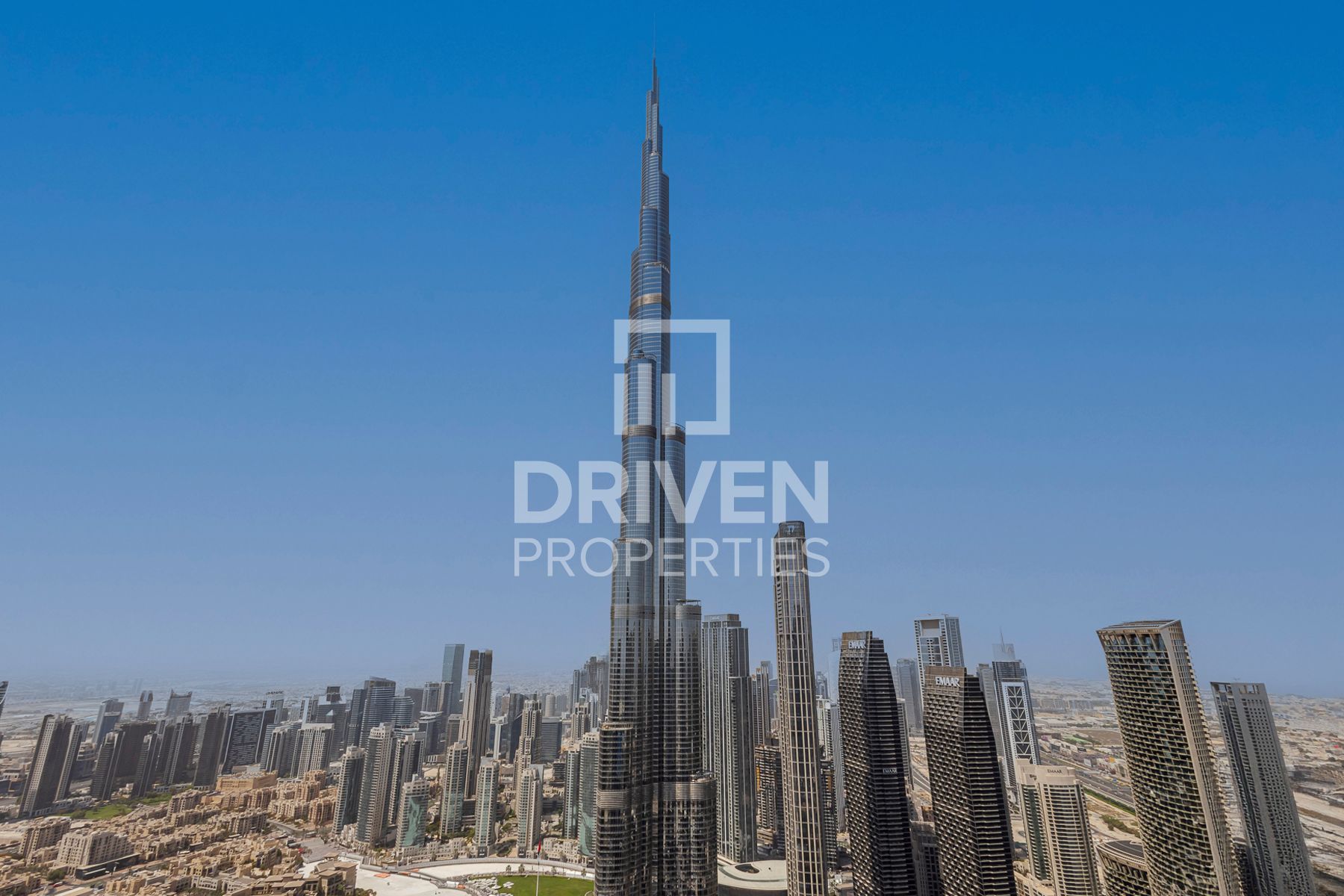 High Level Living | Access to Premium Amenities
