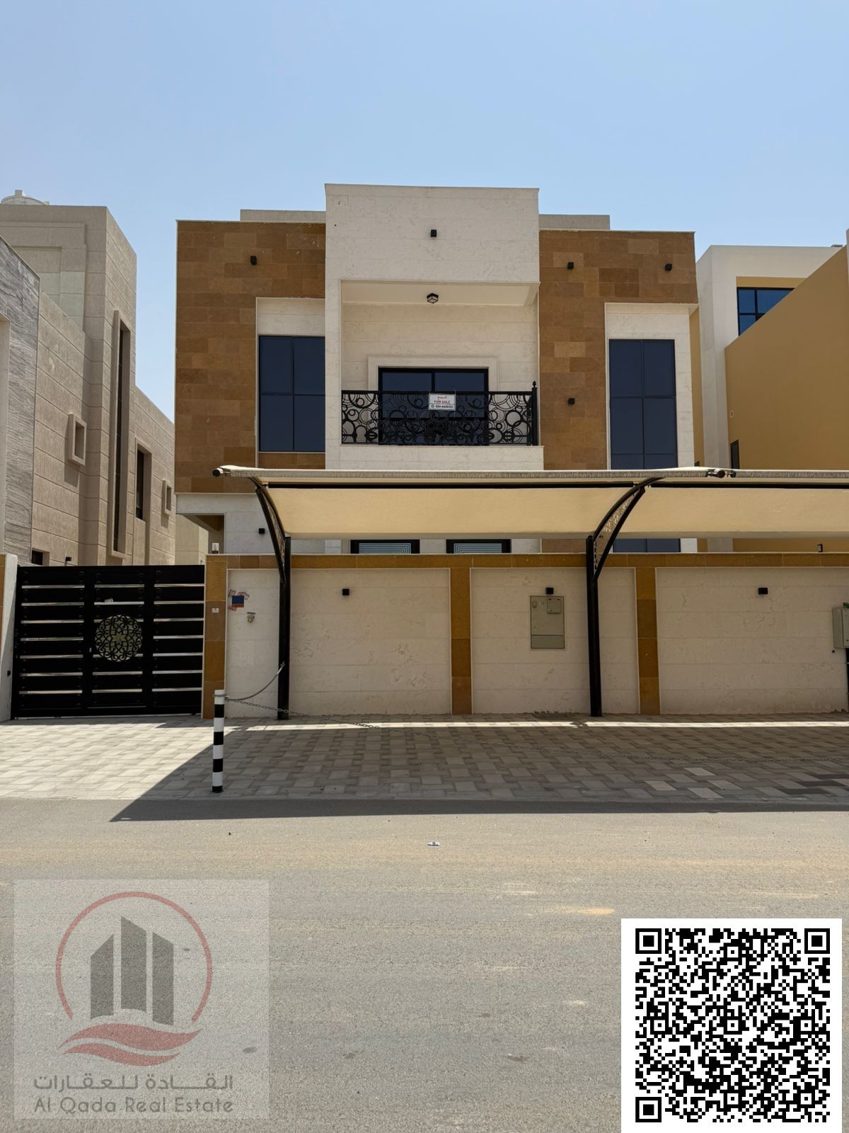 Villa for sale, including electricity, air conditioning, and registration fees, in Ajman Al Yasmeen, 6 master bedrooms, a majlis, a hall, and a maid's