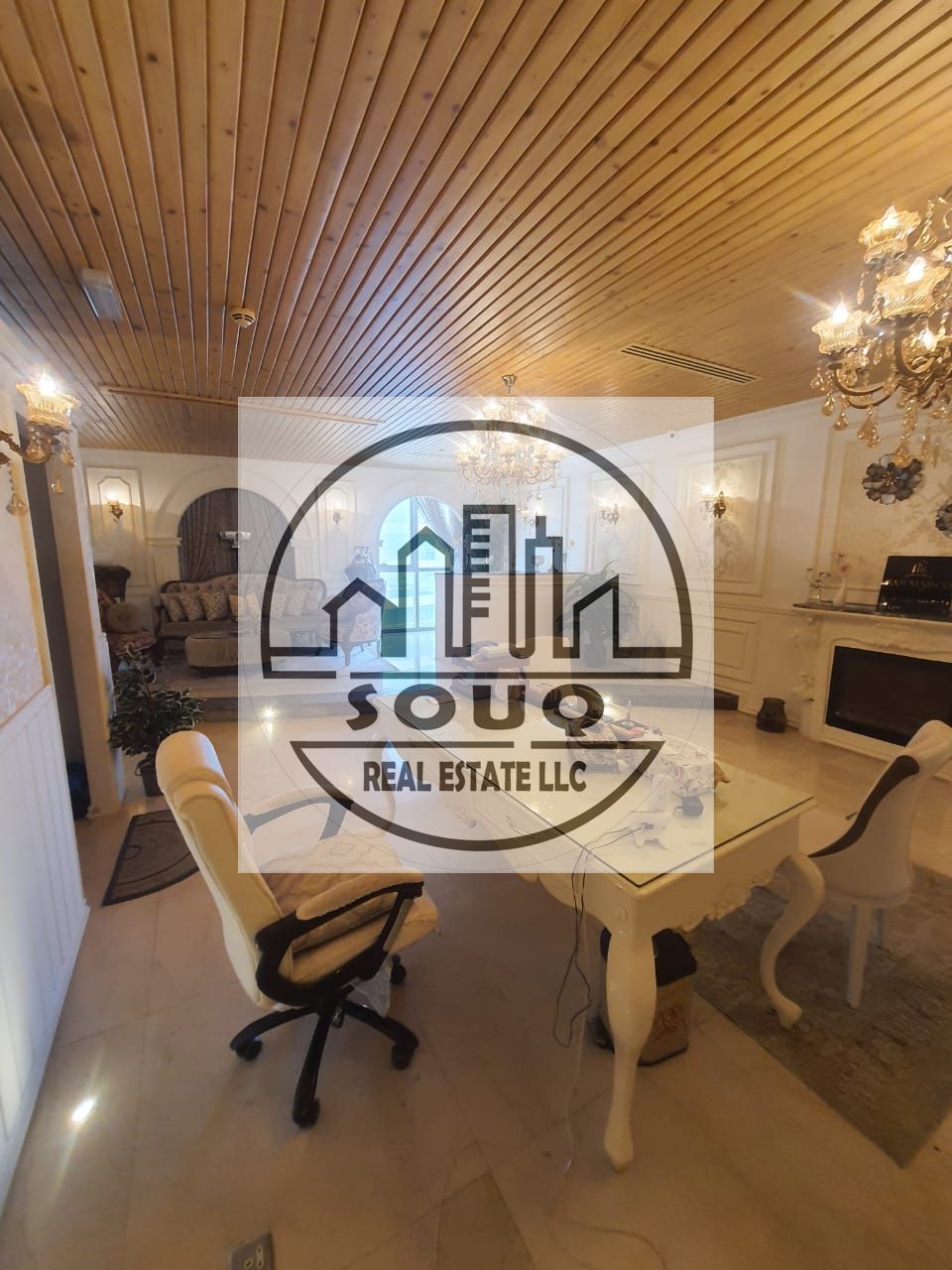 Commercial office with Fully Furnished modern design.
