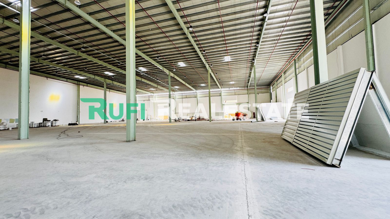 ** Ready To Move 97000 SQFT Industrial Warehouse For Rent in Emirates Modern Industrial Area,