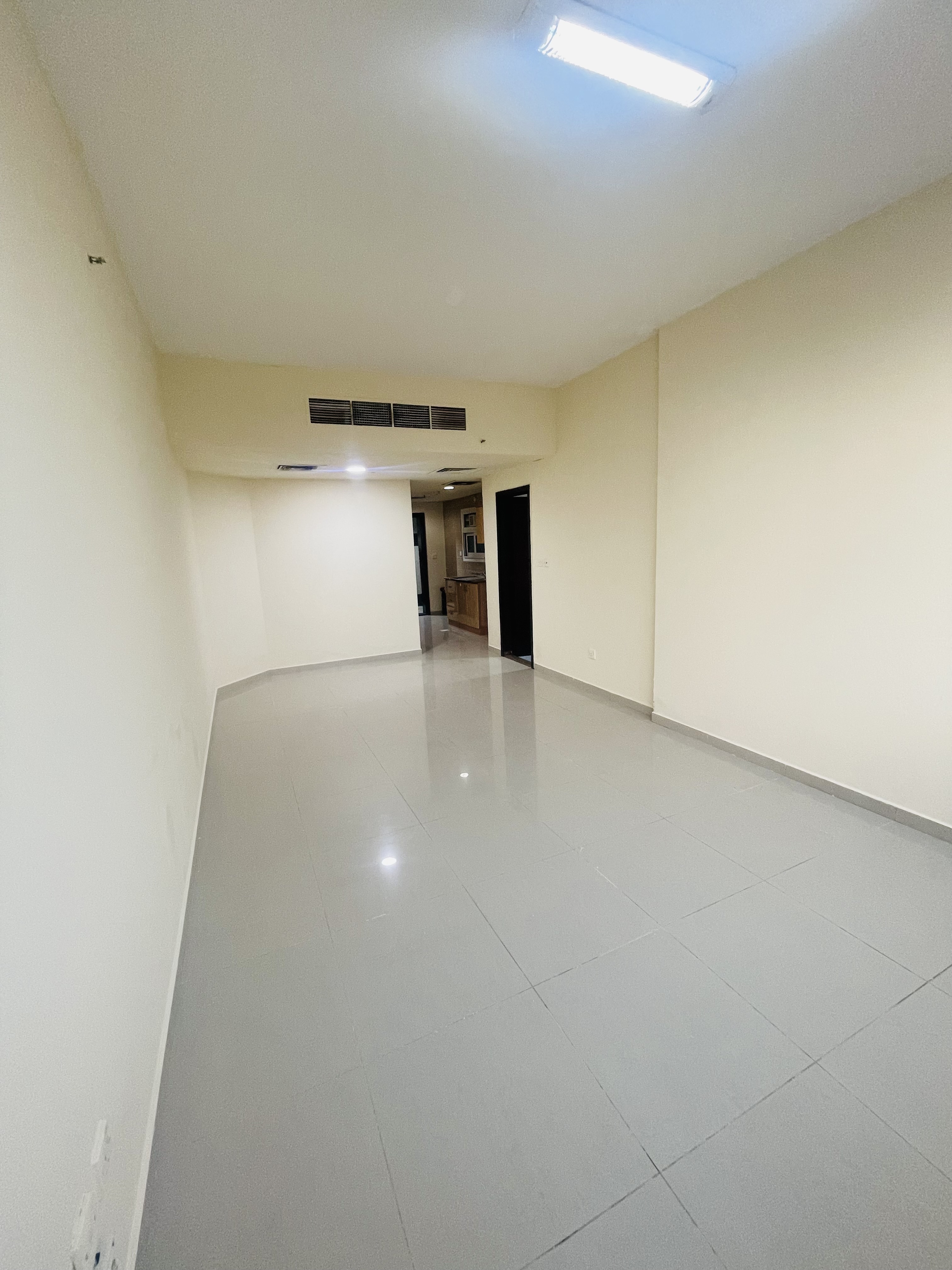 ONE MONTH FREE FAMILY ONLY NEAR RTA BUS STOP SHJ DXB BORDER