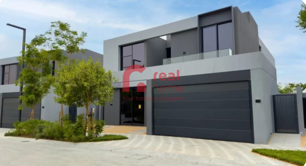 Prime Location | Exclusive Amenities | High ROI | Golden Visa Opportunity| Resale