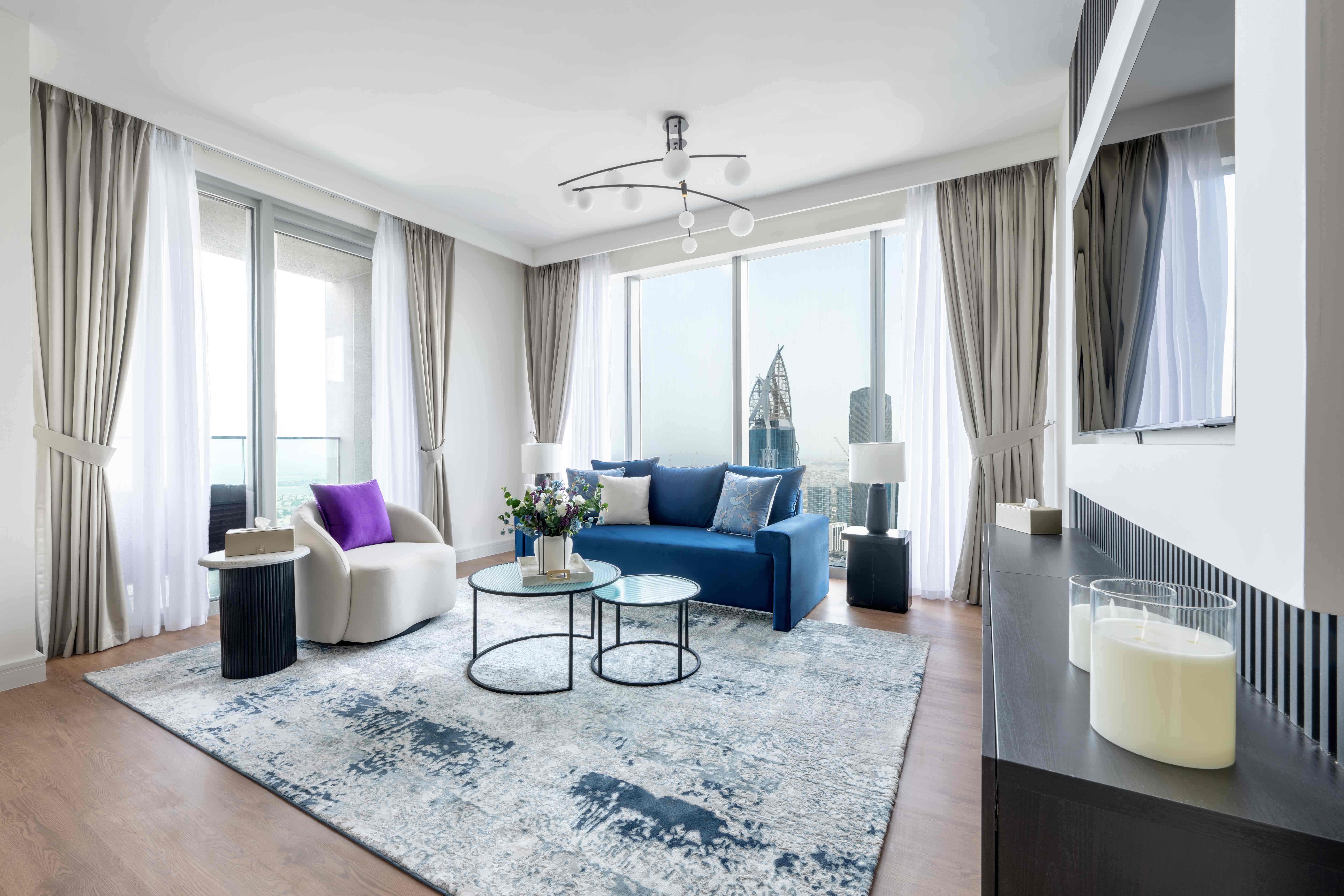 Luxurious 2bhk Downtown Full View