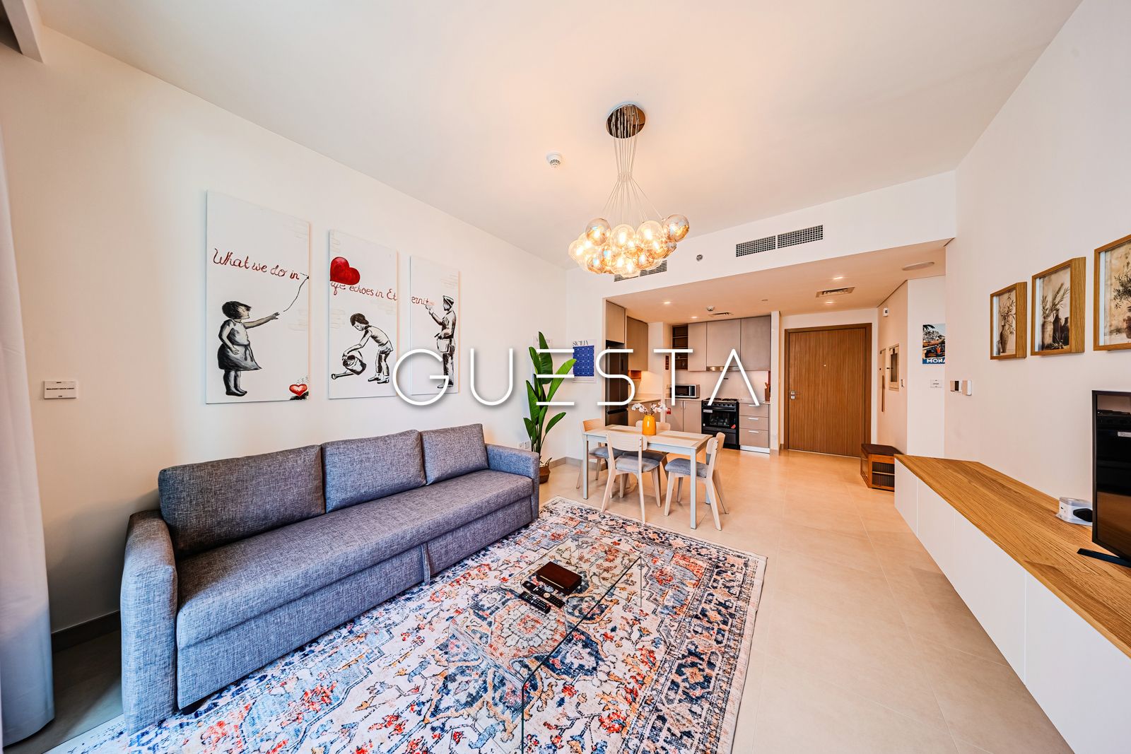 City Views | Luxury ammenties | All Bills Incl