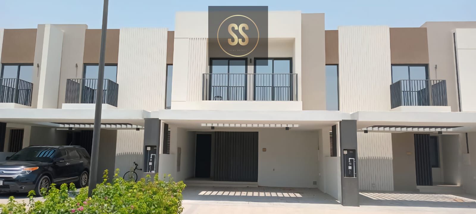 Exclusive I Near Entrance I Prime Location