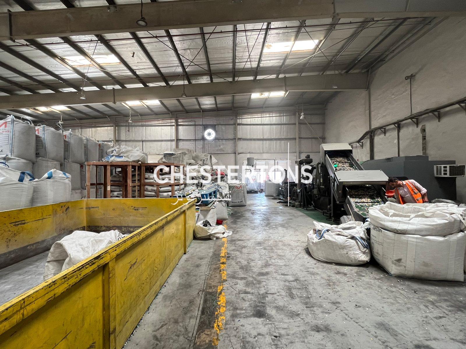 High-power logistics warehouse for rent | JAFZA