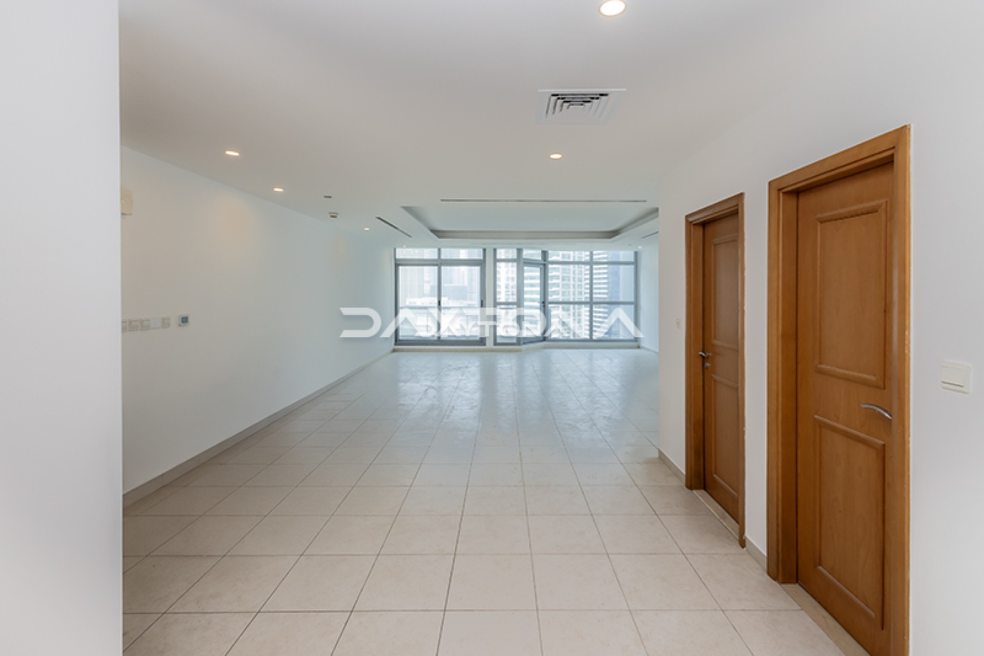 PENTHOUSE | NEXT TO METRO | HIGH FLOOR | FULL CANAL & SZR VIEWS