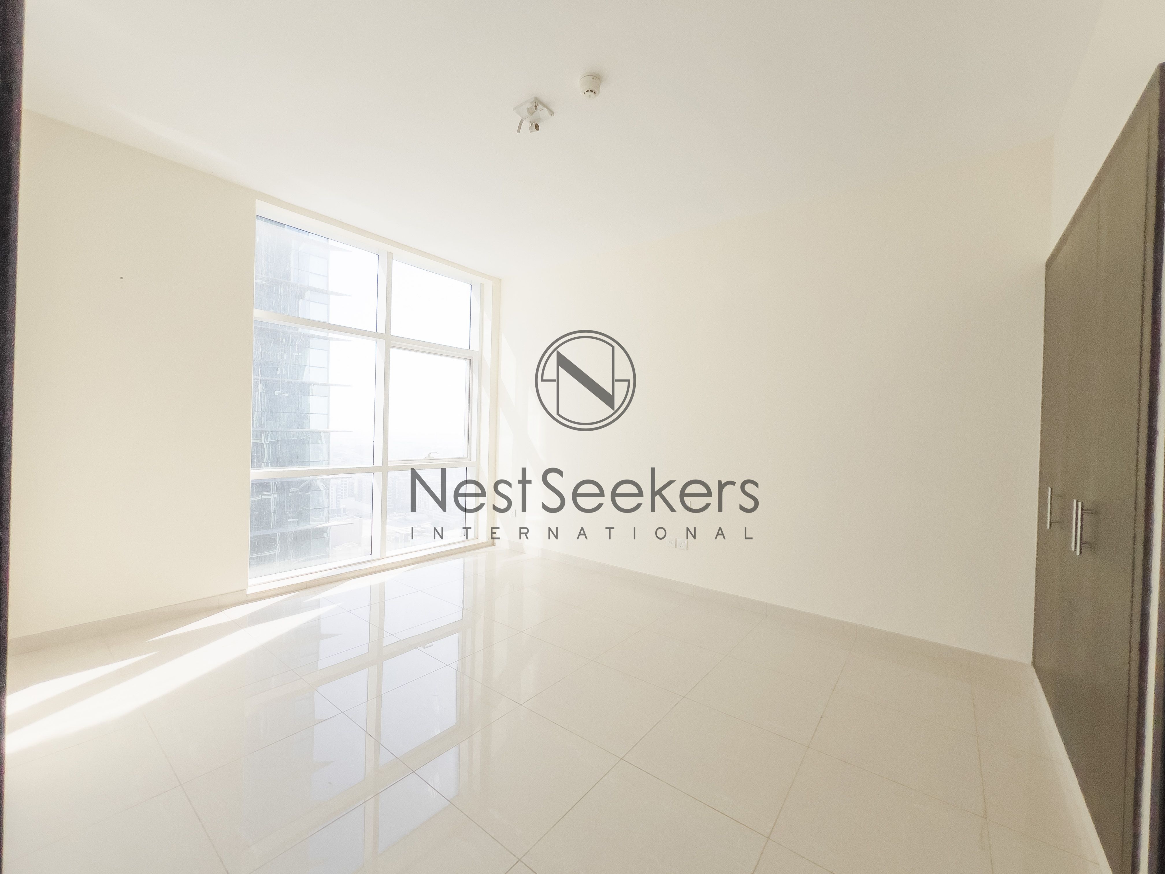 Spacious 2BR | Available Now | Closed Kitchen
