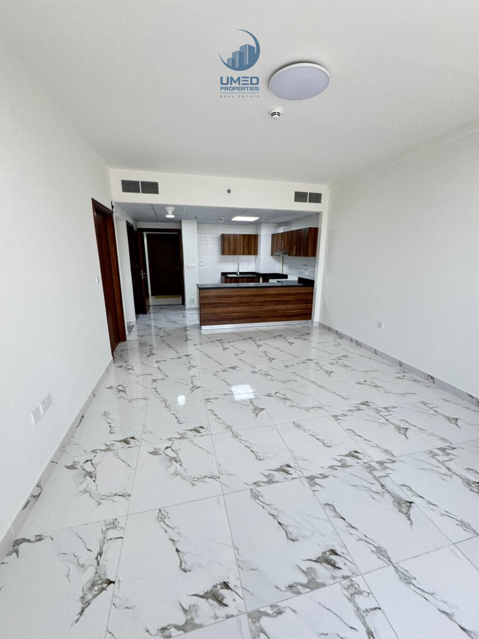 Modern 1BR Marina View | Spacious | Prime Location in Al Hamra Village