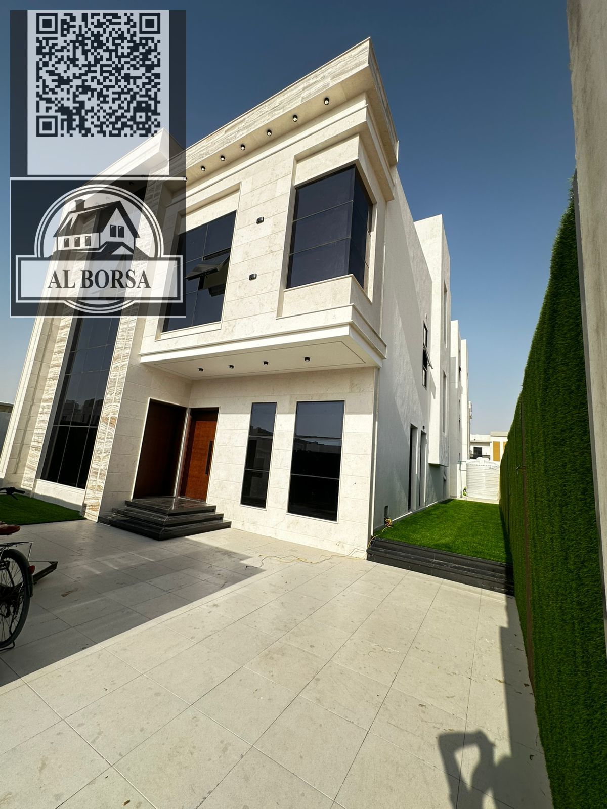 Villa for sale in Al Zahya, opposite a park + street and alley, close to all services, land + first floor + roof + a special opportunity and at a nego