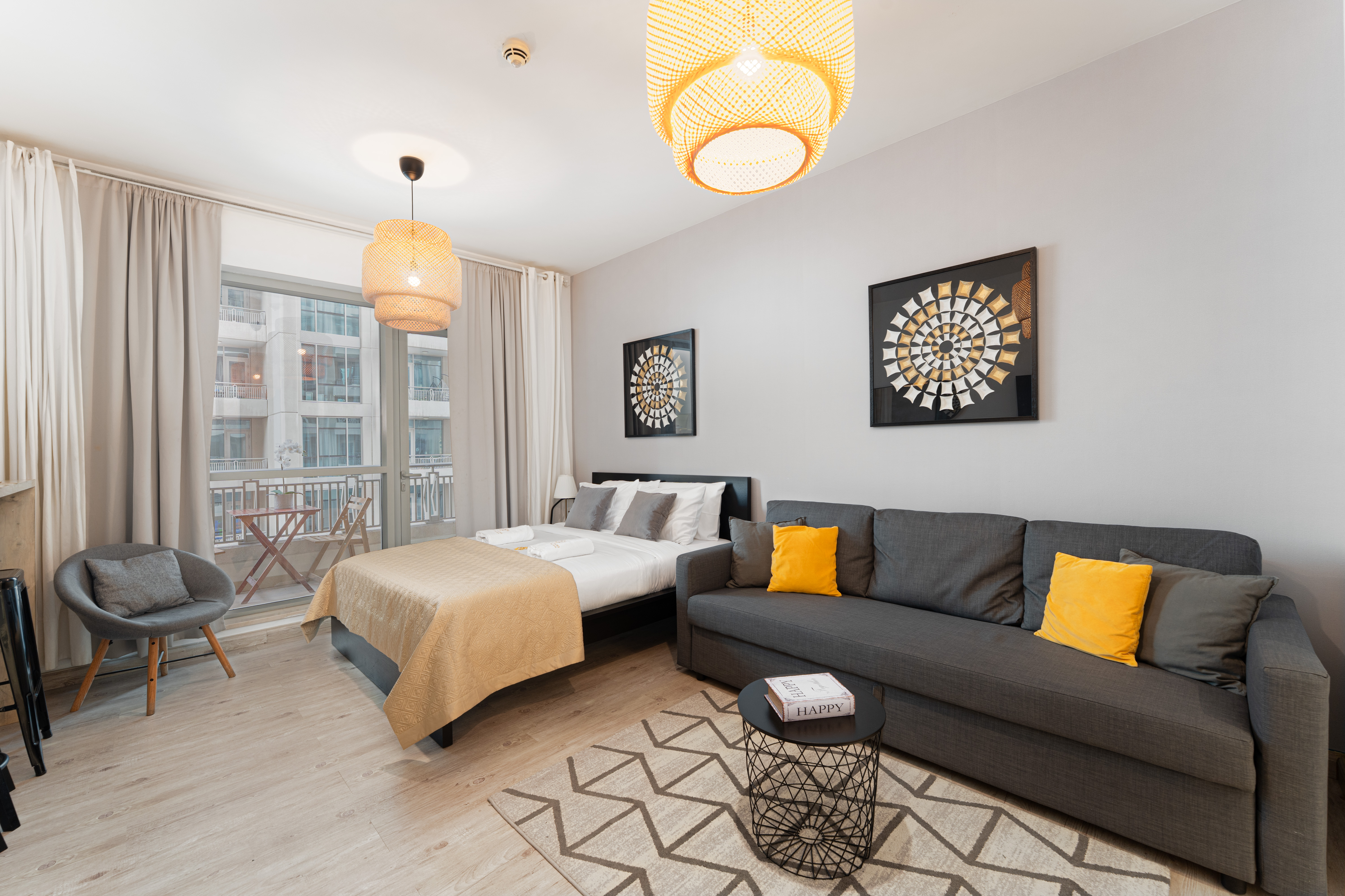 Cozy studio walking distance to Burj Khalifa