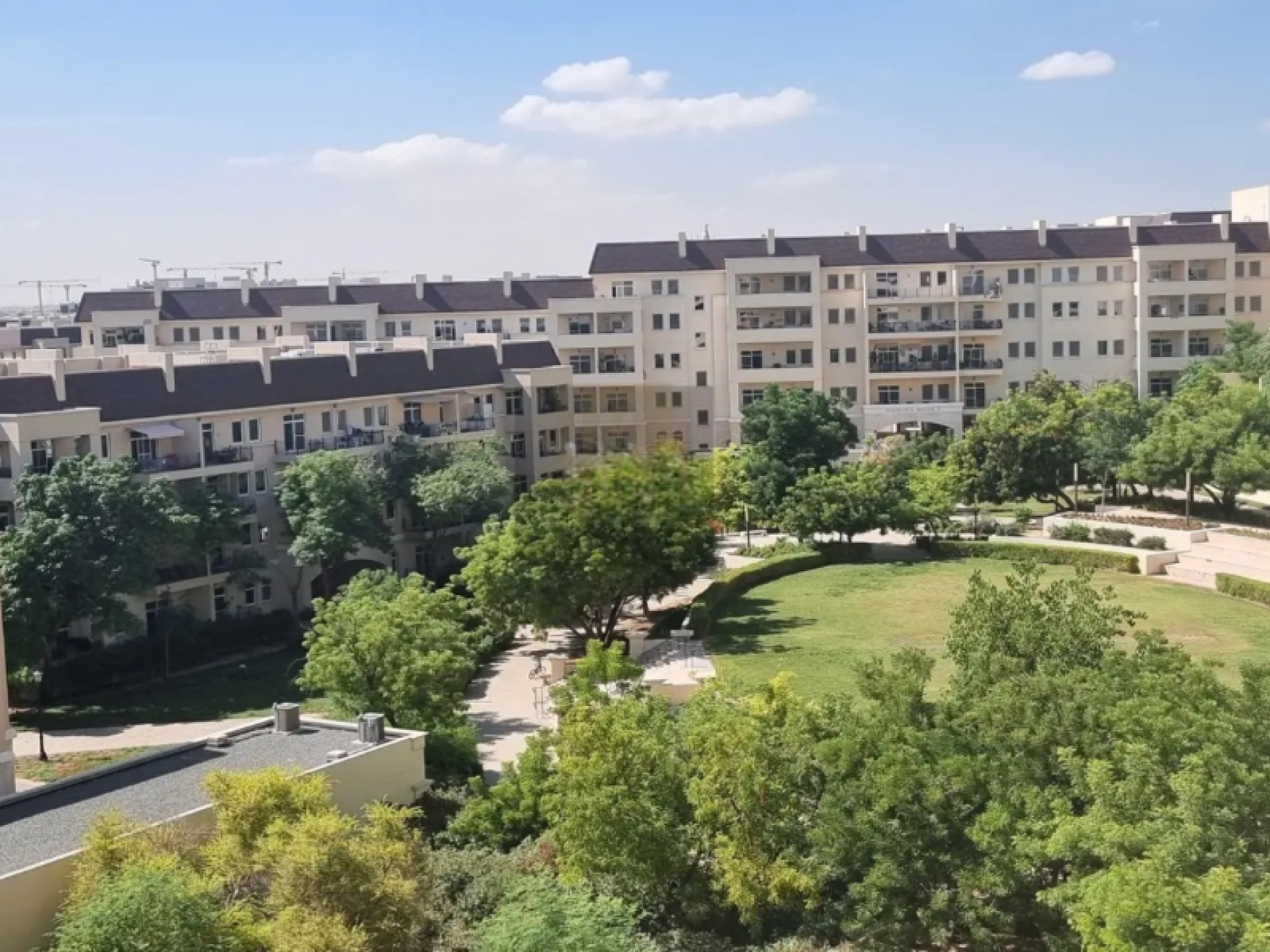 apartment card