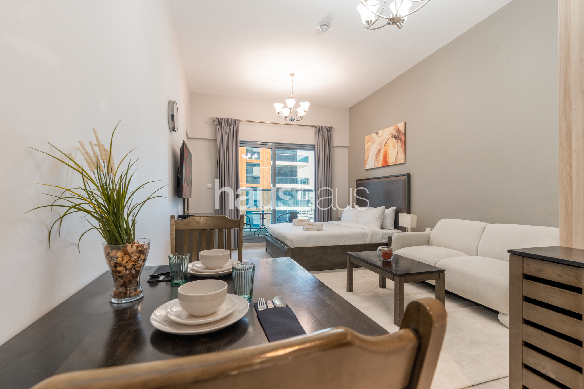 Spacious Studio | Business Hub | Cozy