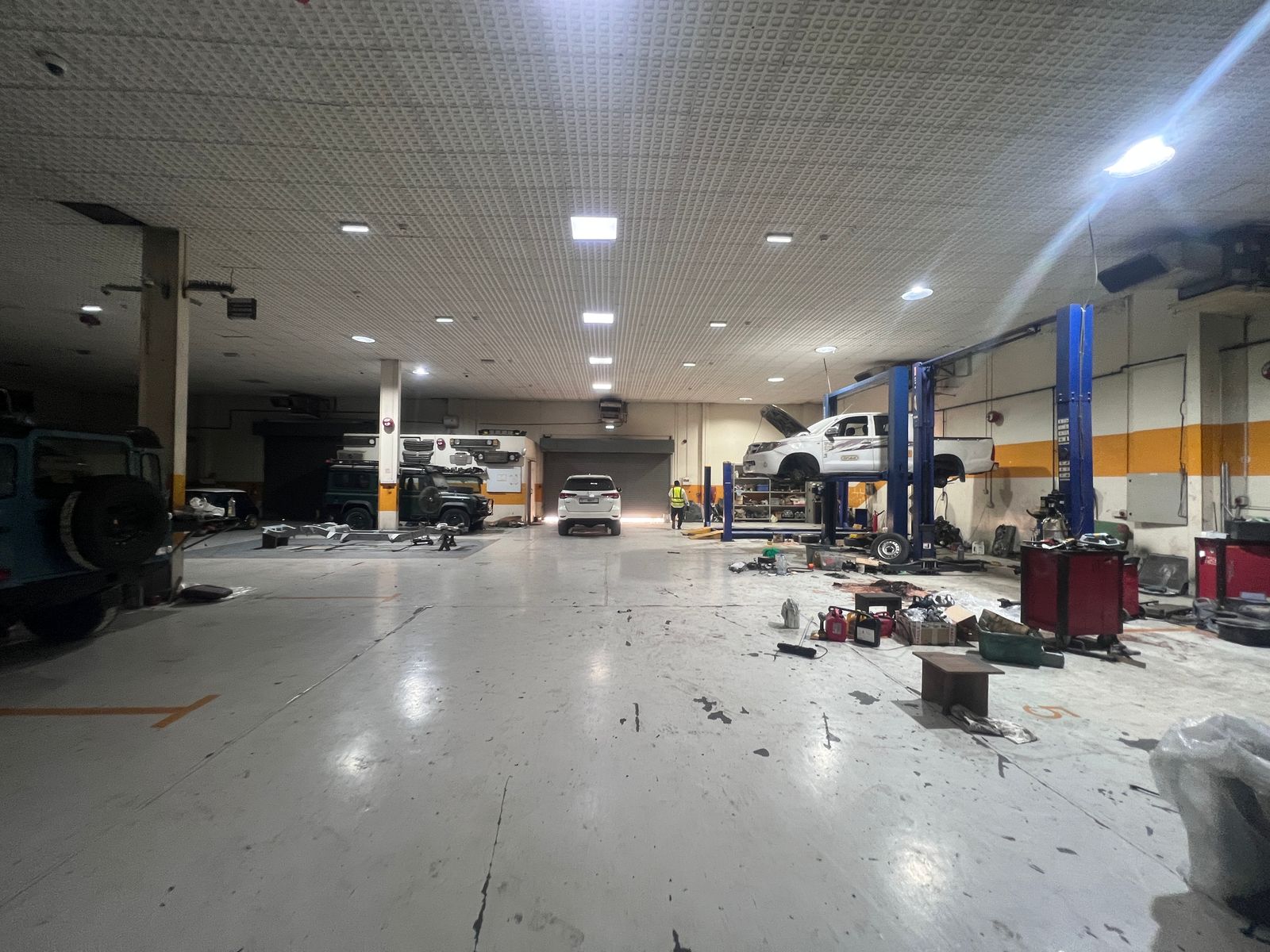 Warehouse to lease in al Qusais industrial area 3