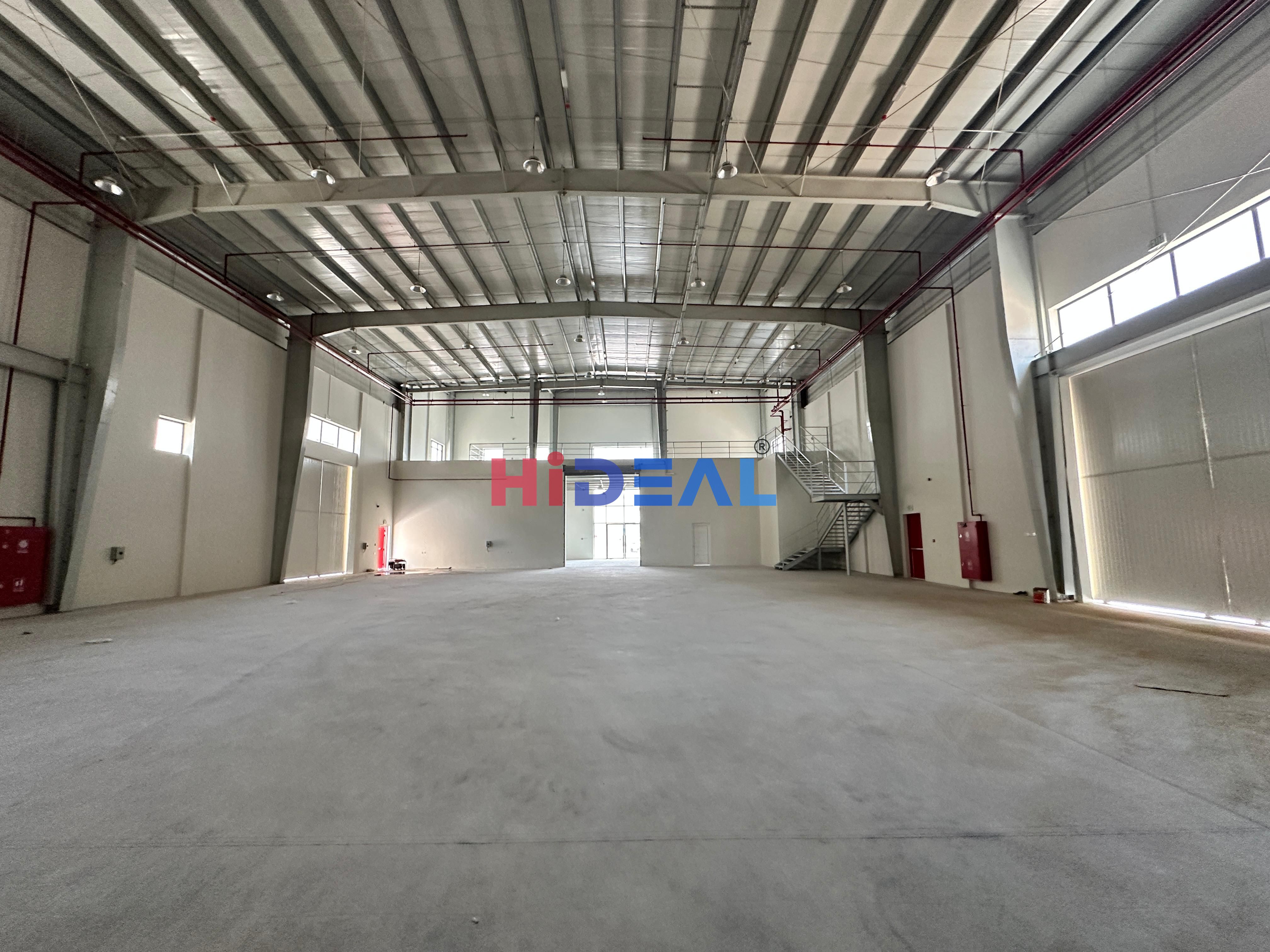 25000 SQFT WAREHOUSE AVAILABLE FOR RENT !!