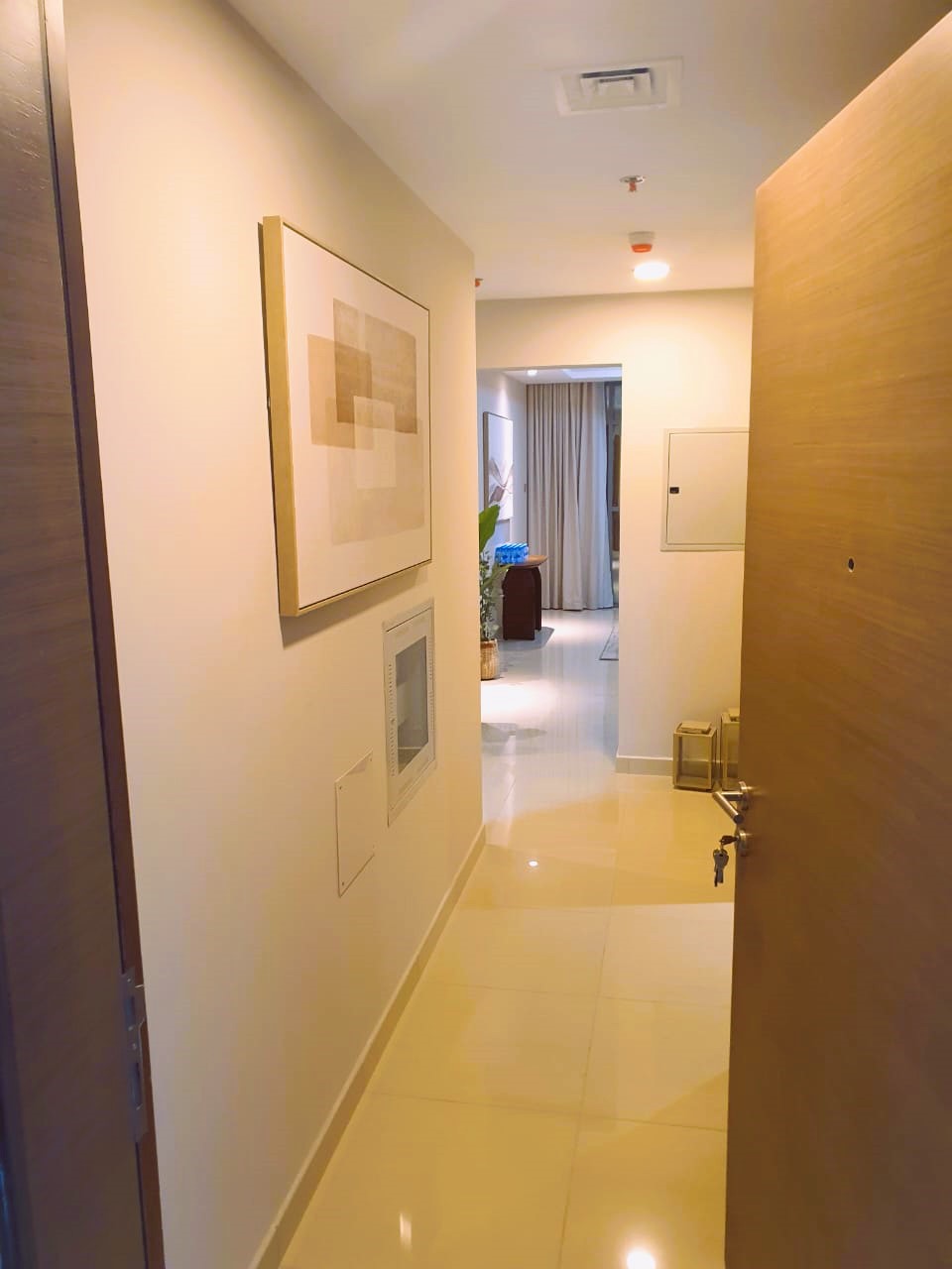 Luxury 1BR with Sleek Modern Design
