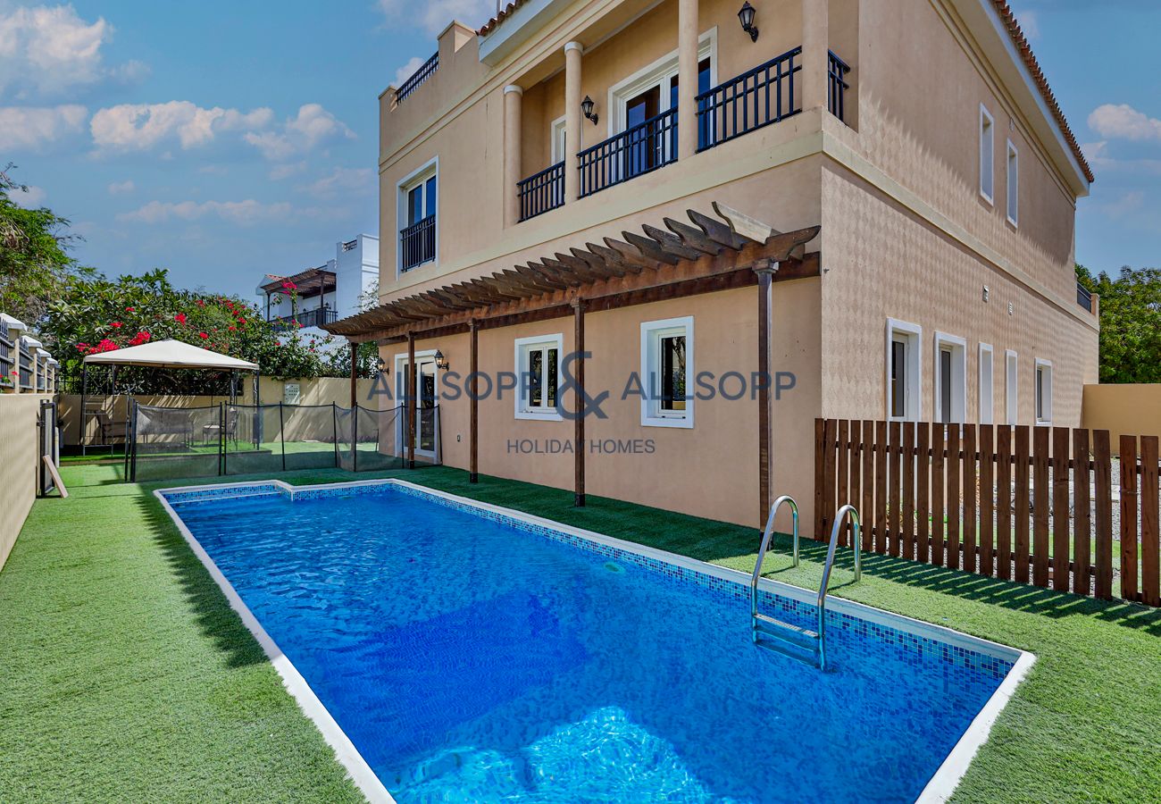Exclusive October Offer – Spacious 5-Bedroom + Maid’s Room Villa with Private Pool | The Aldea, The Villa