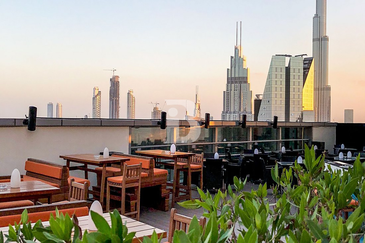 ROOF TOP LOUNGE | SZR DIFC | ALCOHOL PERMIT