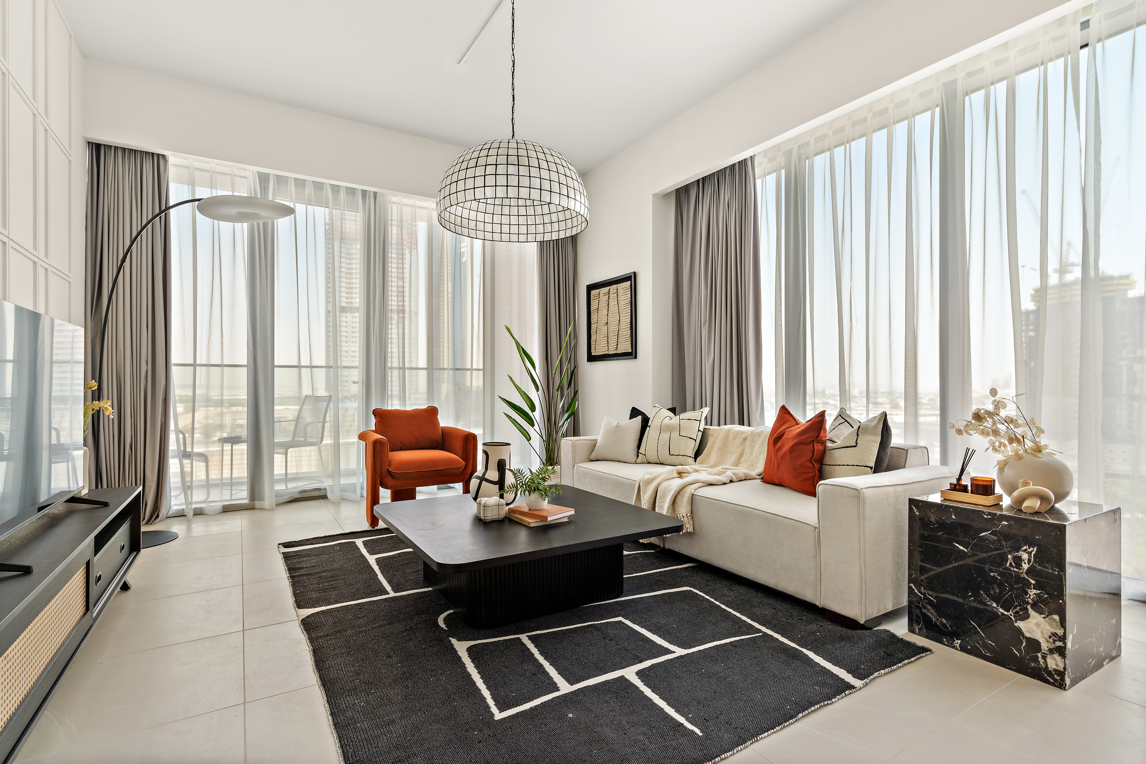 Canal View Luxury | Bills Included | Furnished