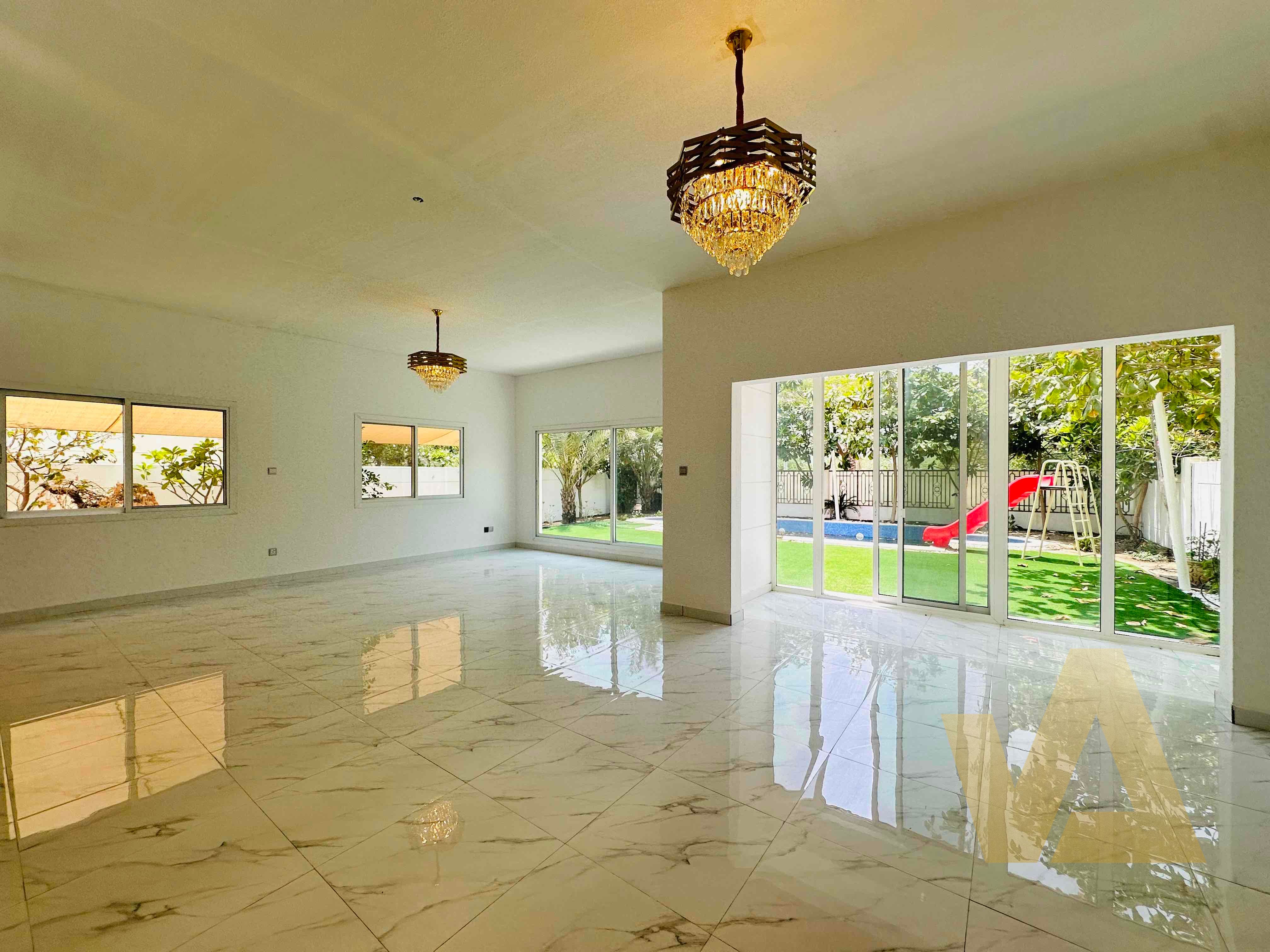 Upgraded with pool | Vacant | Standalone Villa