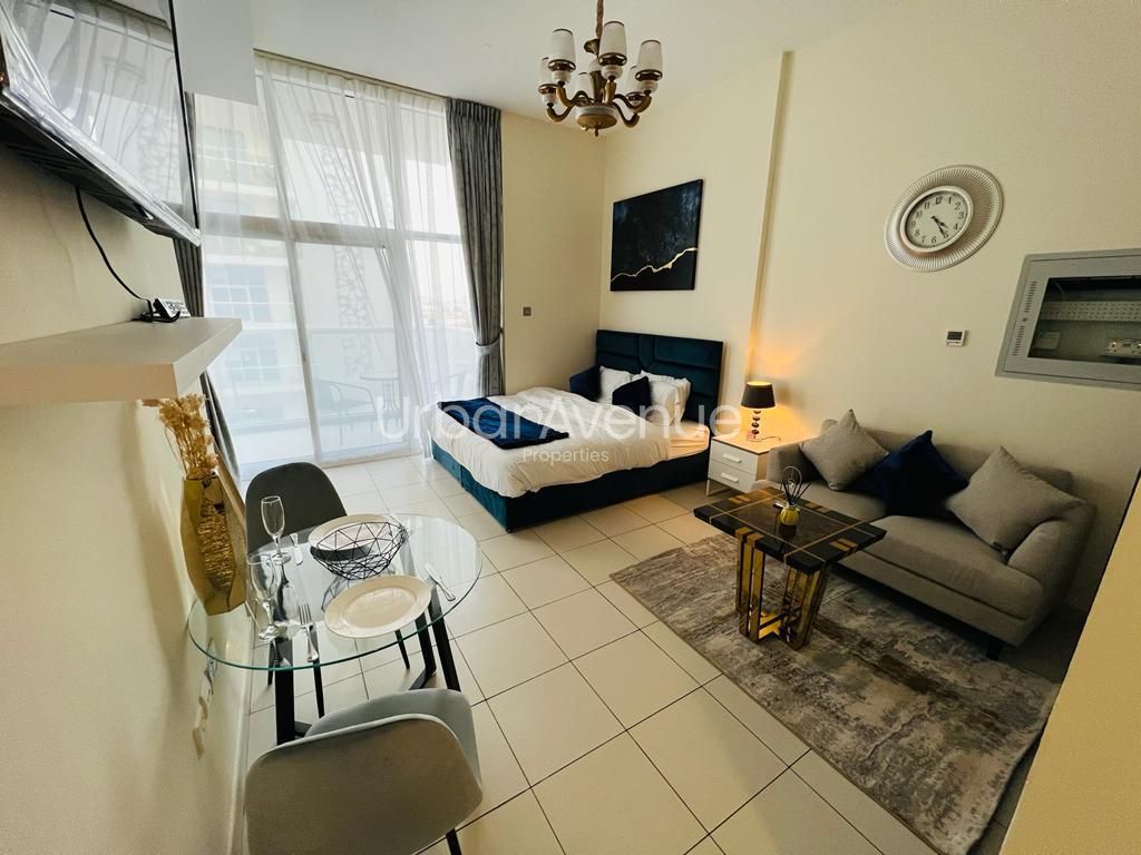 apartment card