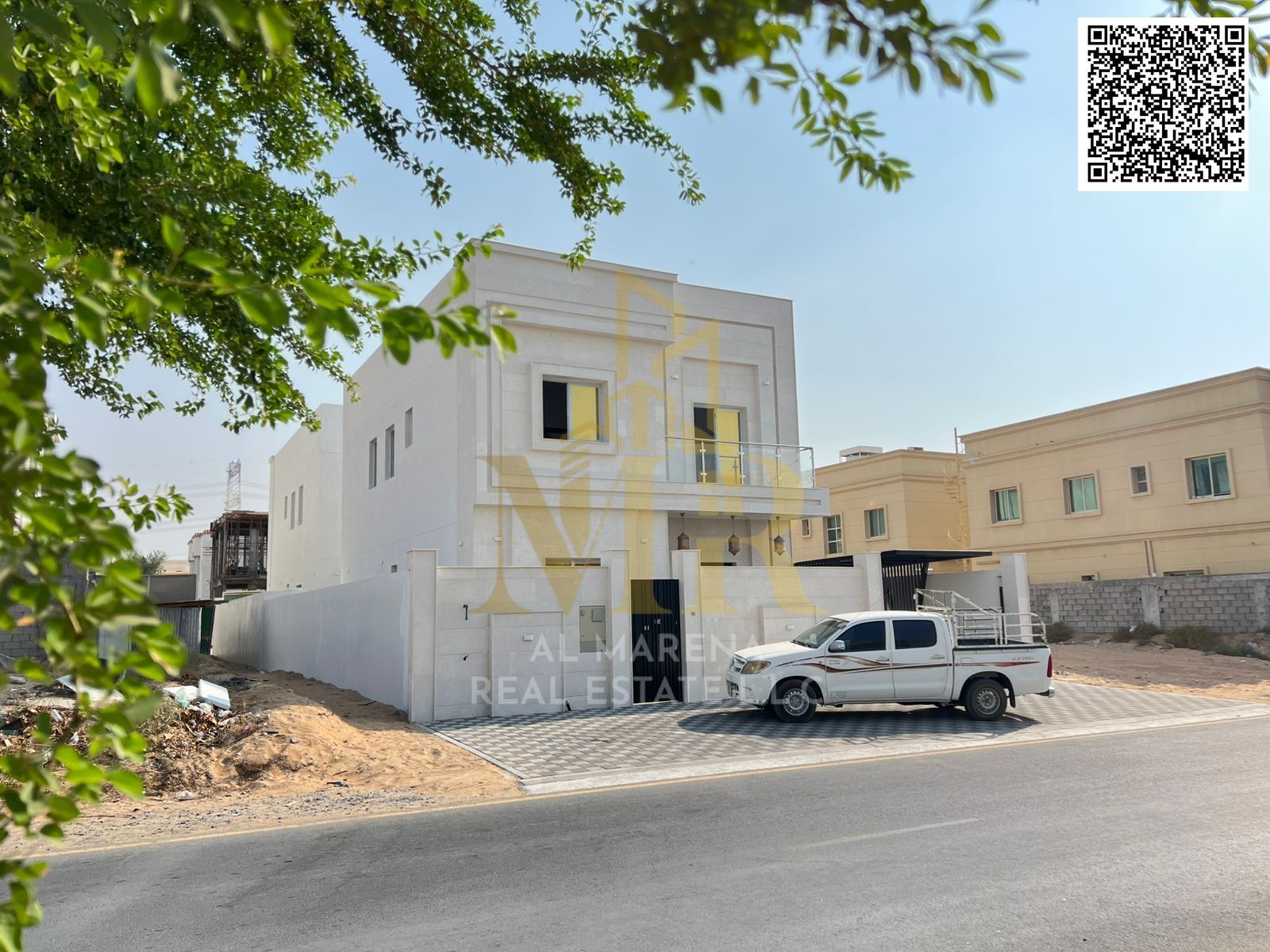 Own a luxury villa in Al Yasmeen, Ajman, at an excellent price, directly from the owner, with a 25-year warranty on the insulation.