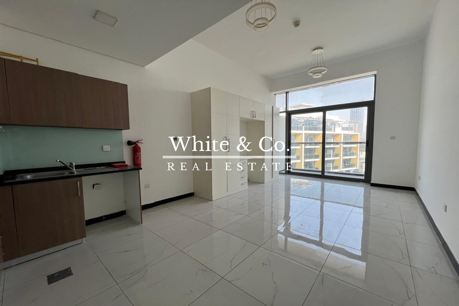 apartment card