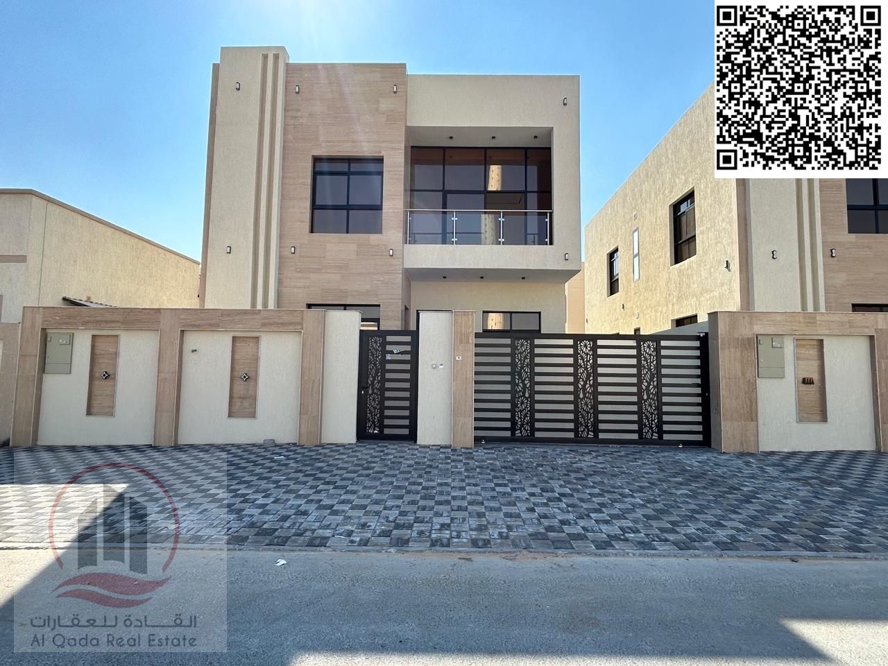 Villa for sale in Al Yasmeen (5 master bedrooms + large living room + large hall + maid's room, including registration and ownership fees)