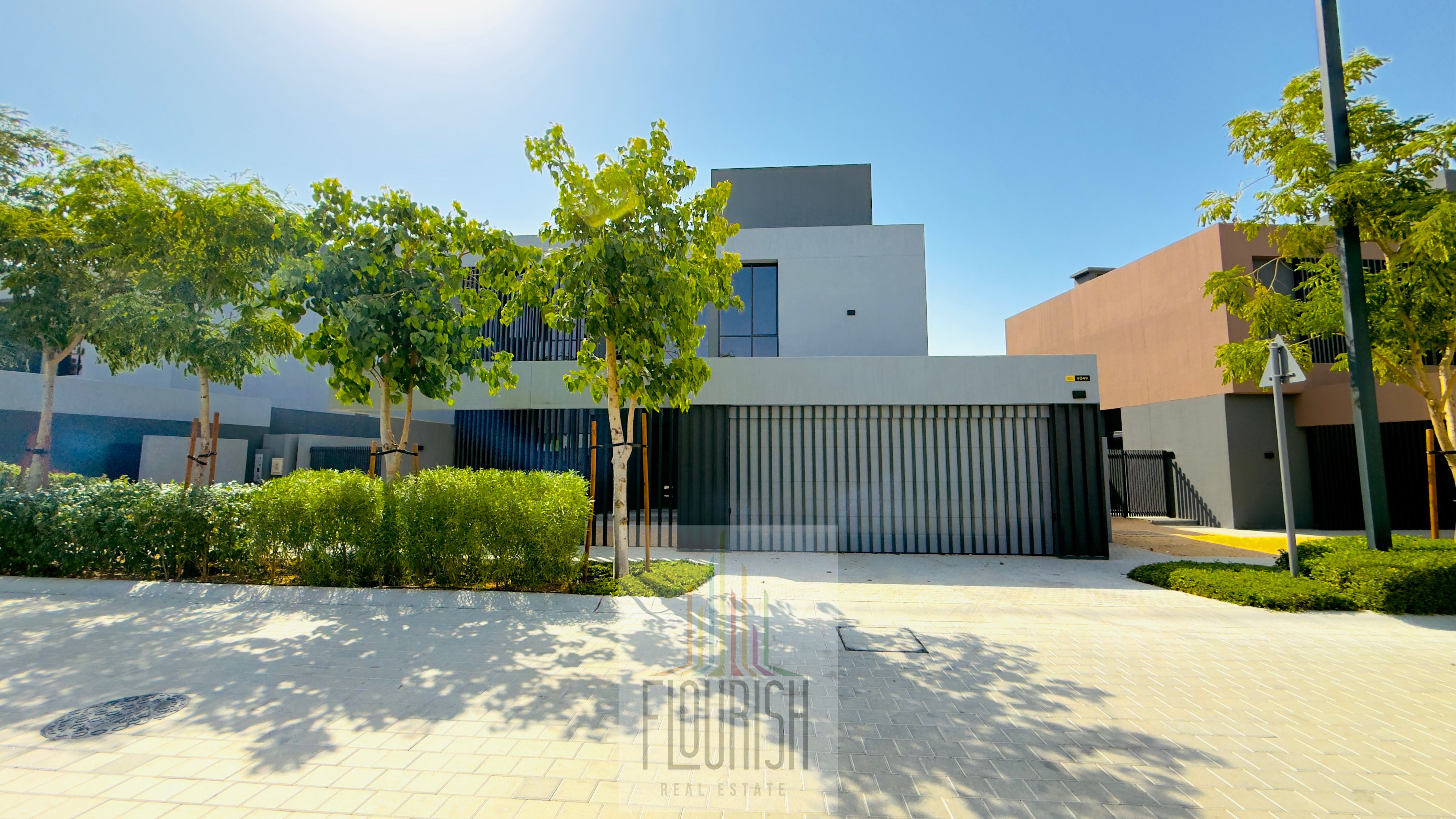 READY FREEHOLD | 5BR Standalone Villa | Private Pool and Garden