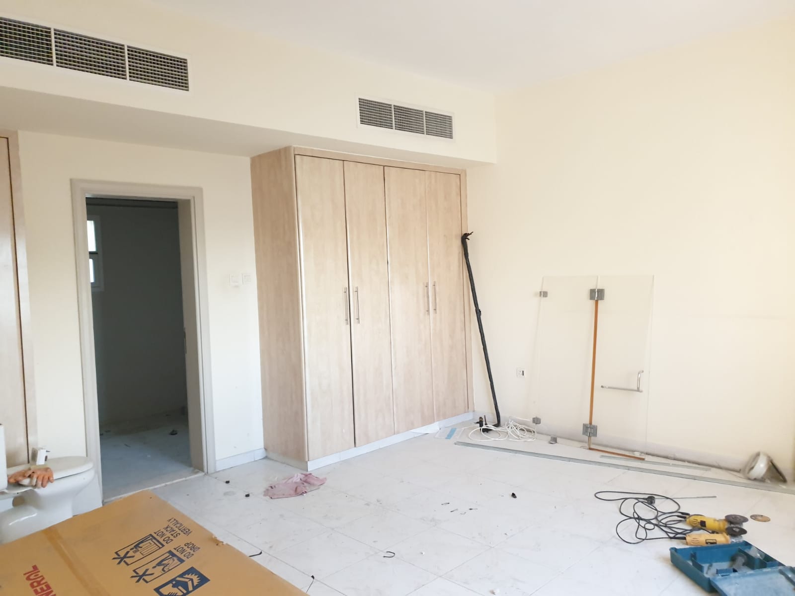 COMMERCIAL VILLA | PRIME TWO-ROAD FACING PROPERTY