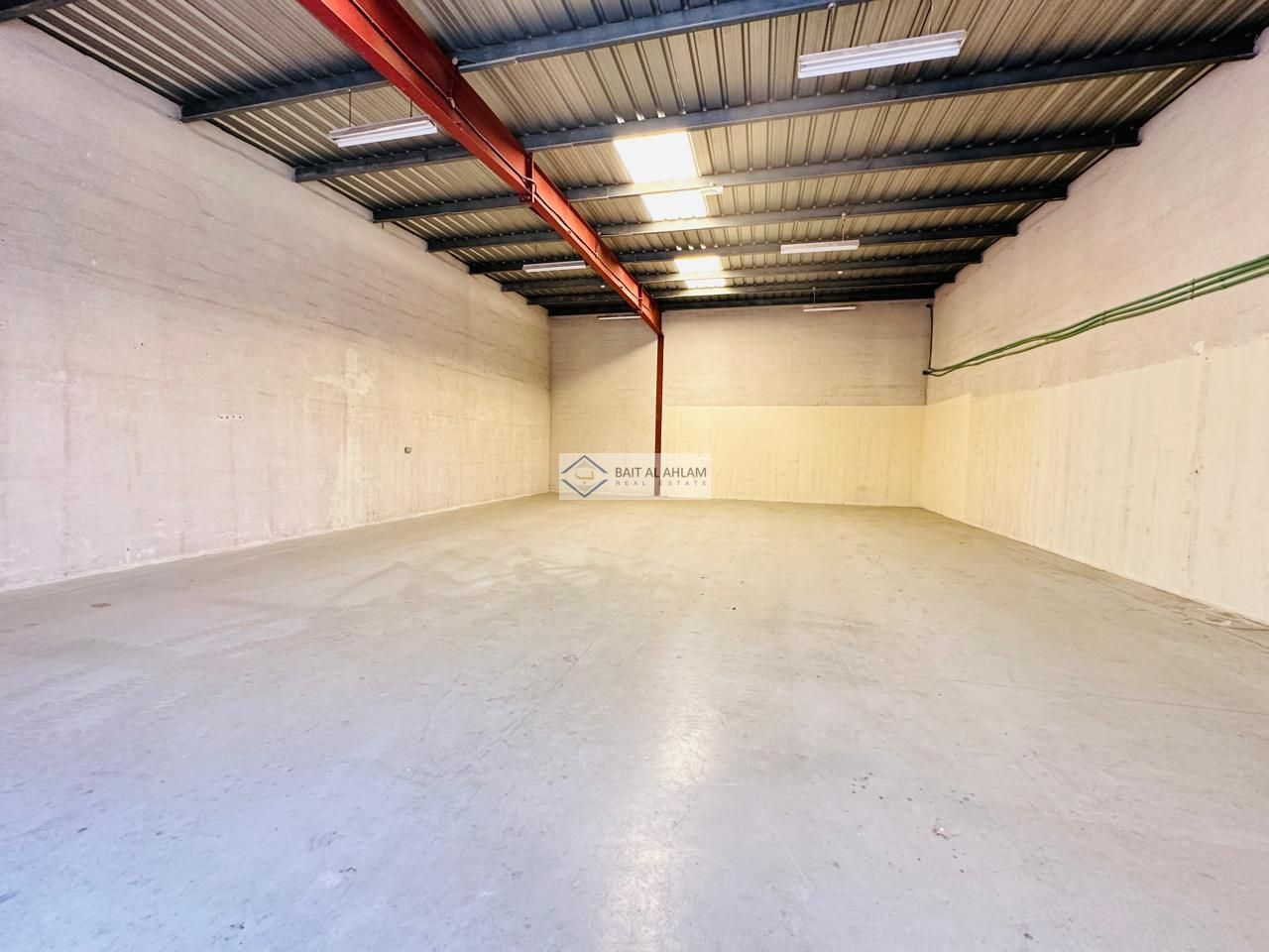 Warehouse for Rent industrial Area 17,Sharjah