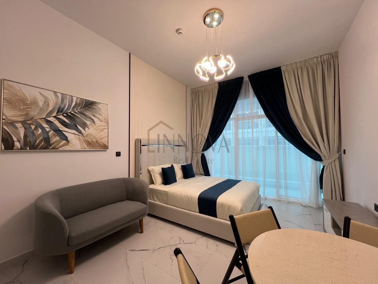 apartment card