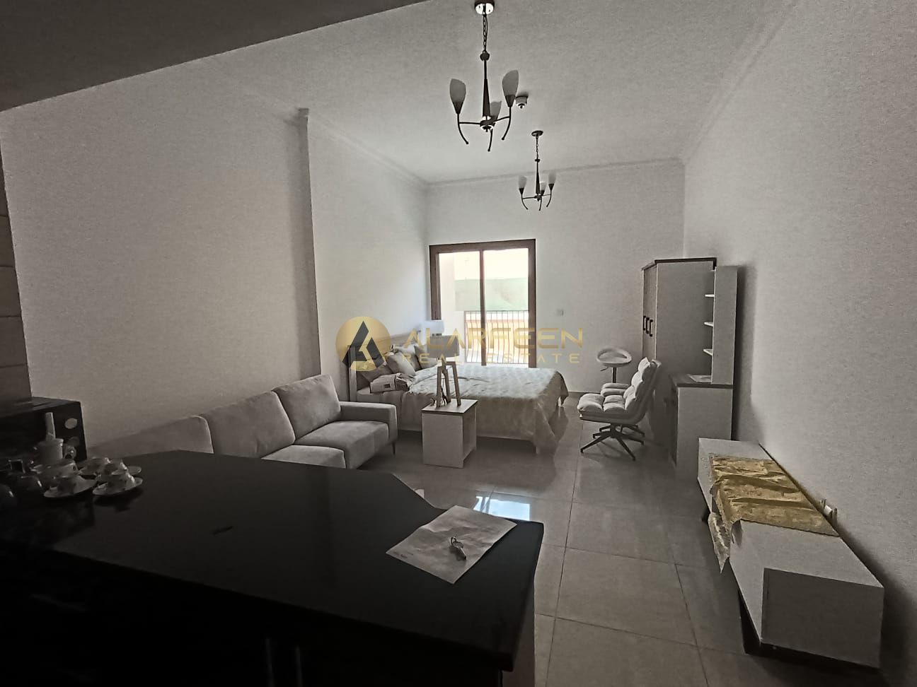 apartment card